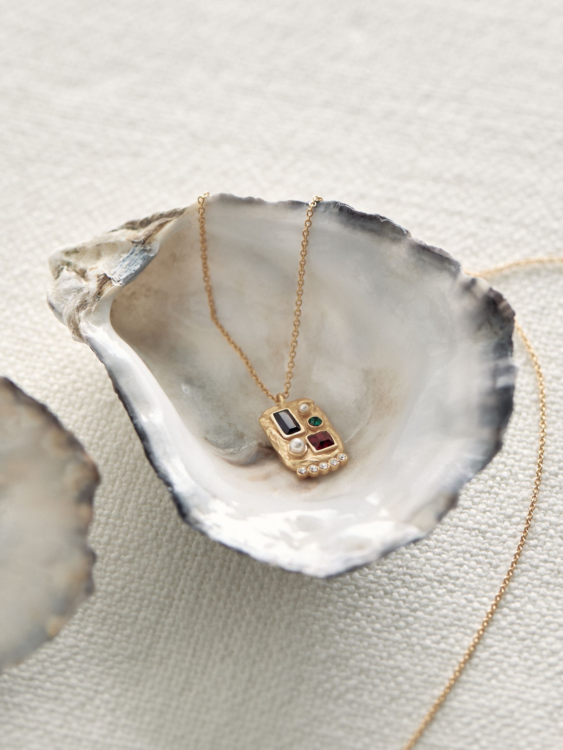 Crystal Rectangle Pendant Necklace in Gold Tone - Image 3 of 6