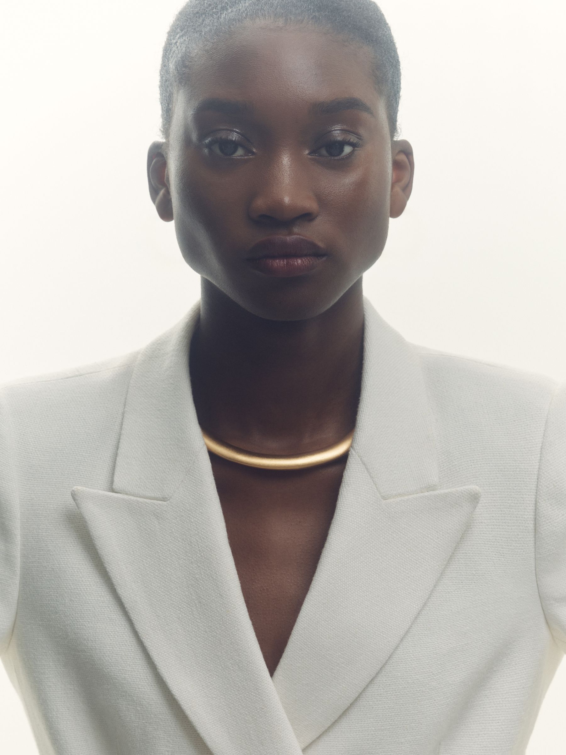 Polished Curve Choker in Gold Tone - Image 3 of 4
