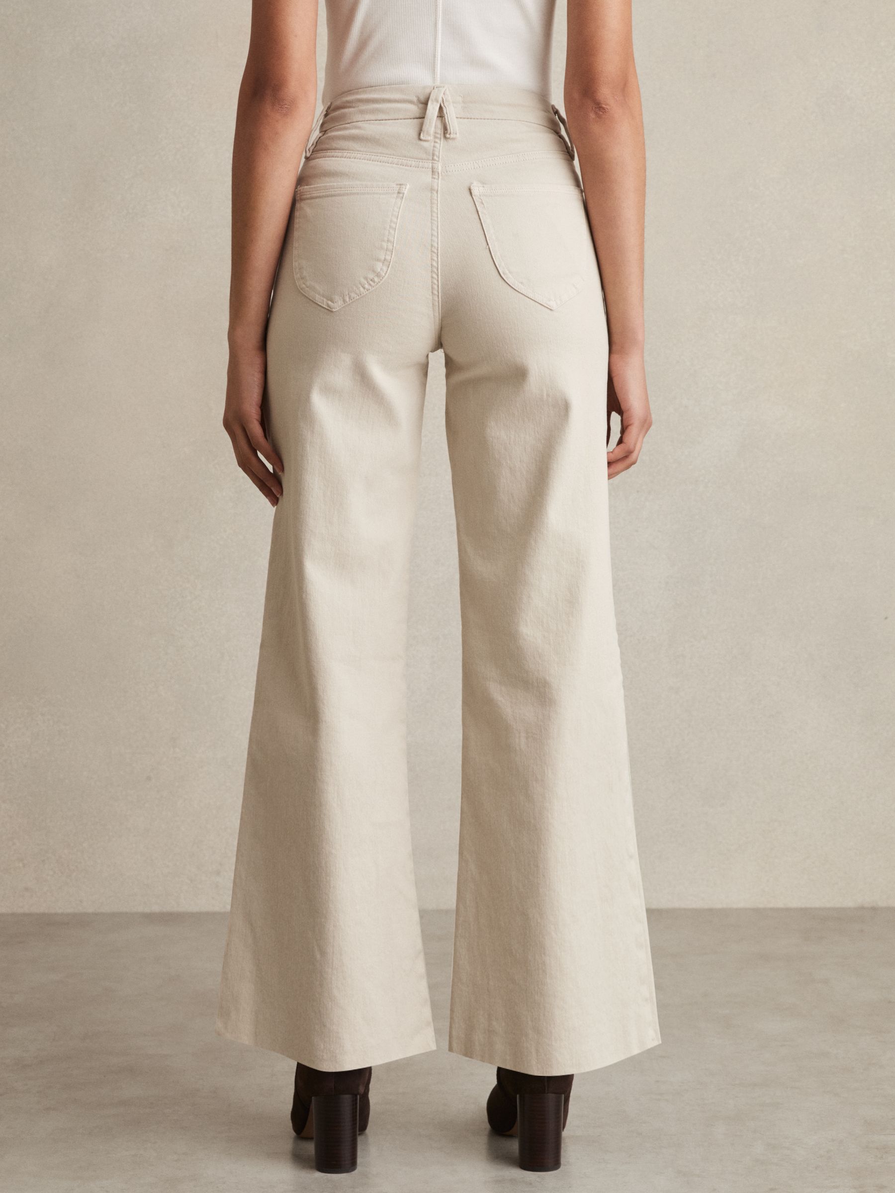 Cropped Palazzo Jeans in Cream - Image 5 of 6
