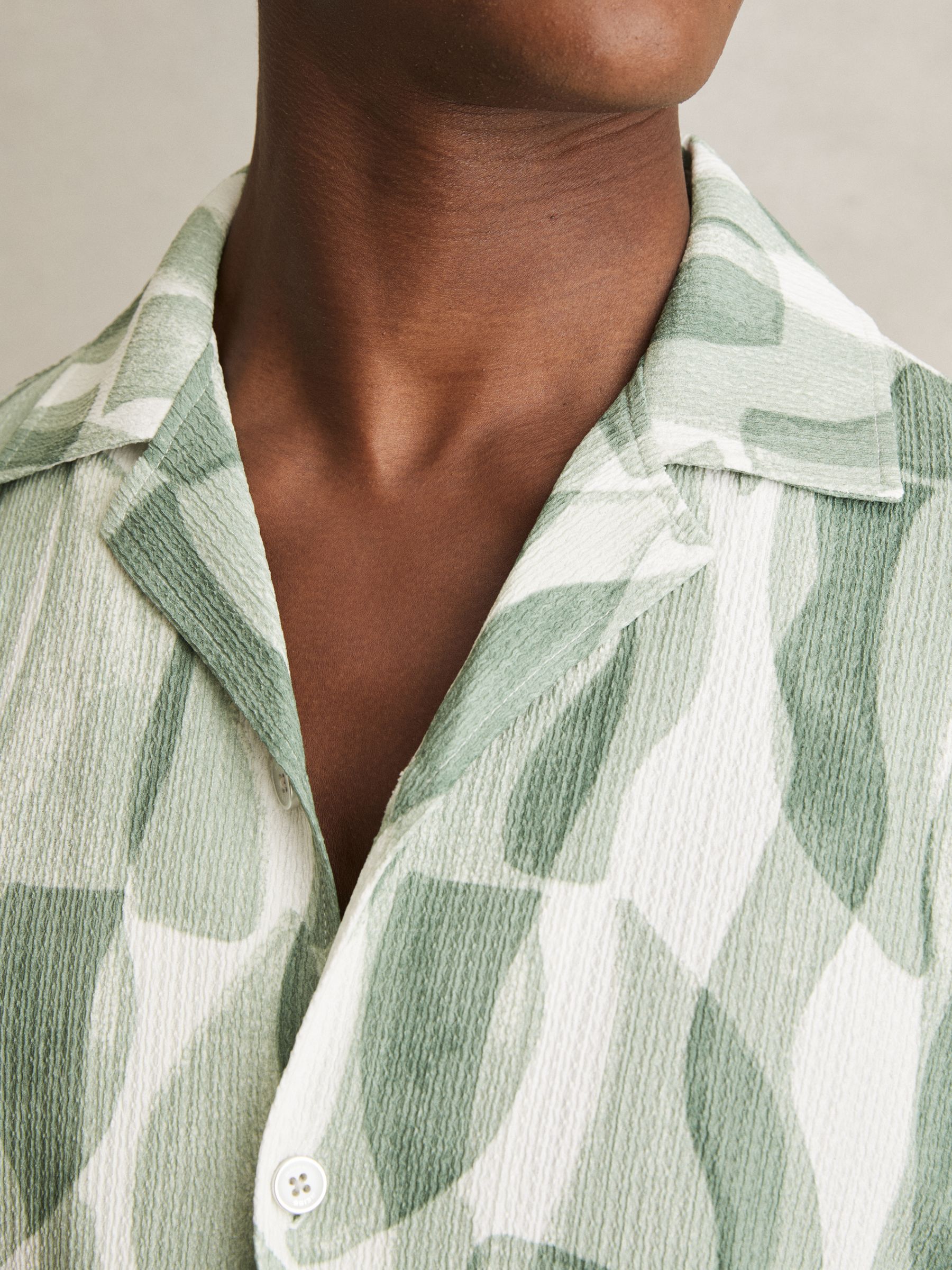 Printed Textured Cuban-Collar Shirt in Sage Green - Image 3 of 5
