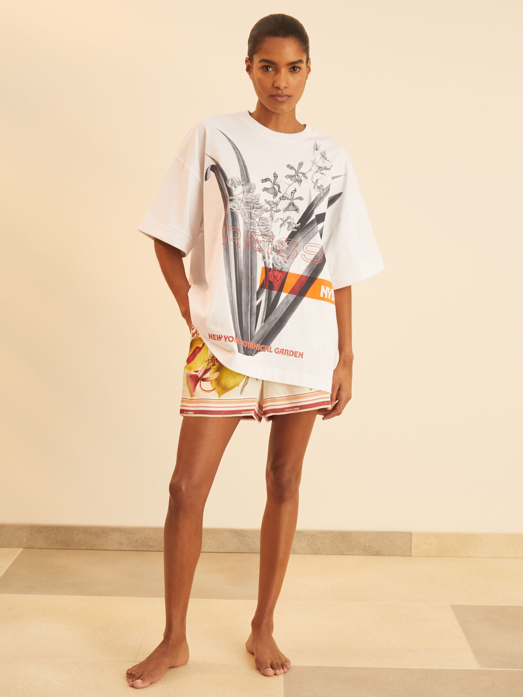 Reiss | NYBG Floral Oversize T-Shirt in Ivory - Image 3 of 5