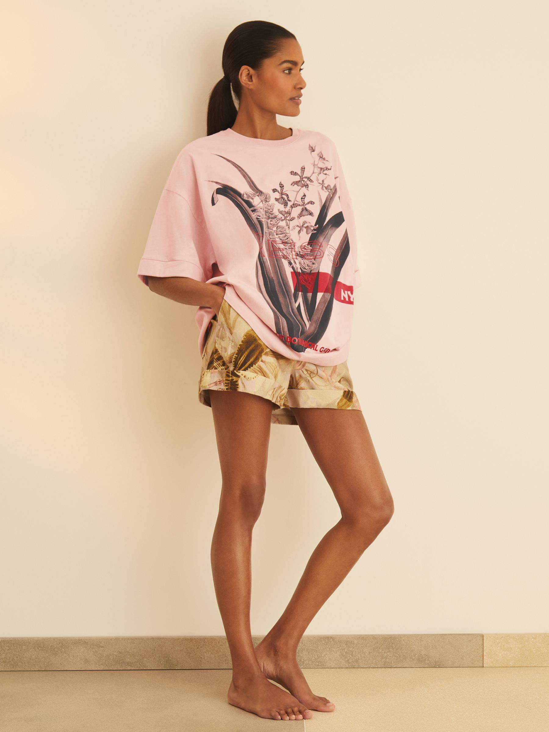 Reiss | NYBG Floral Oversize T-Shirt in Pink - Image 3 of 5