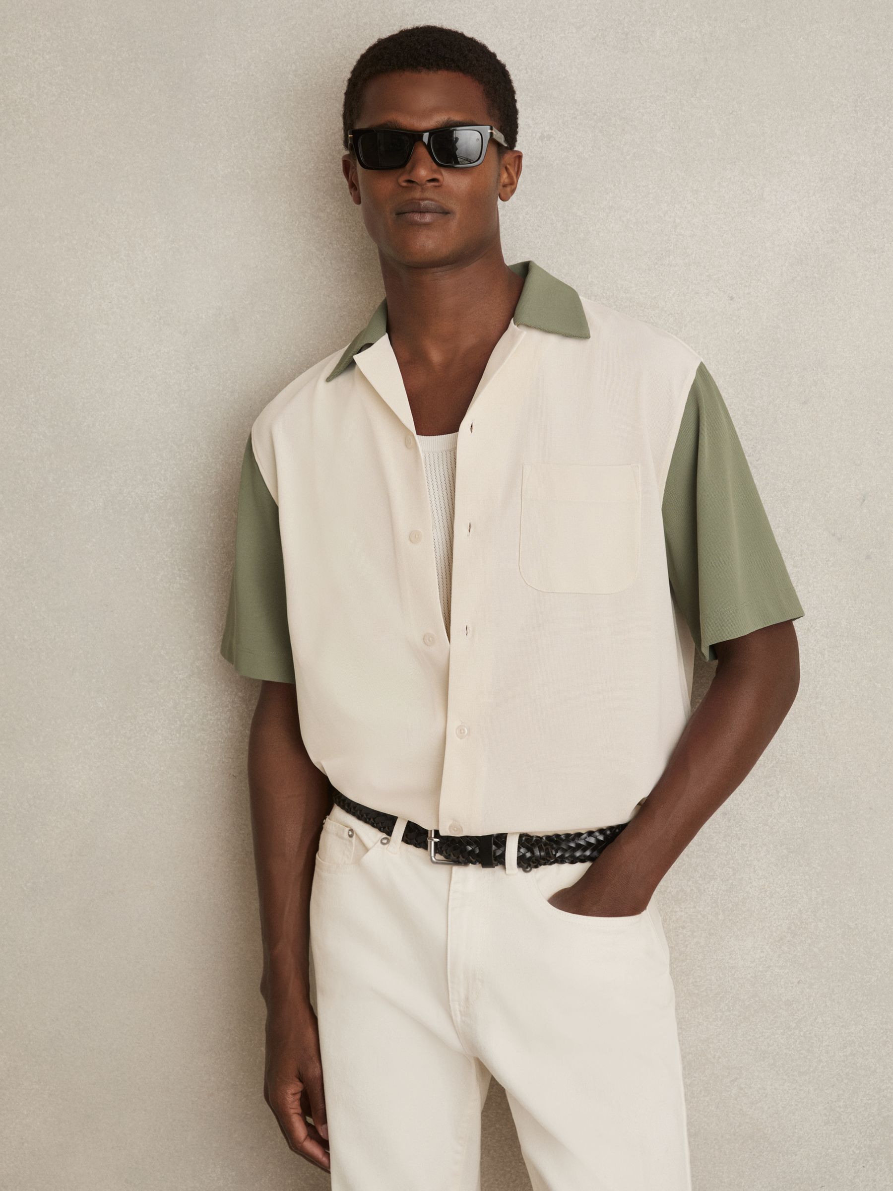 Colour-Block Cuban-Collar Shirt in Off White/Sage - Image 3 of 6