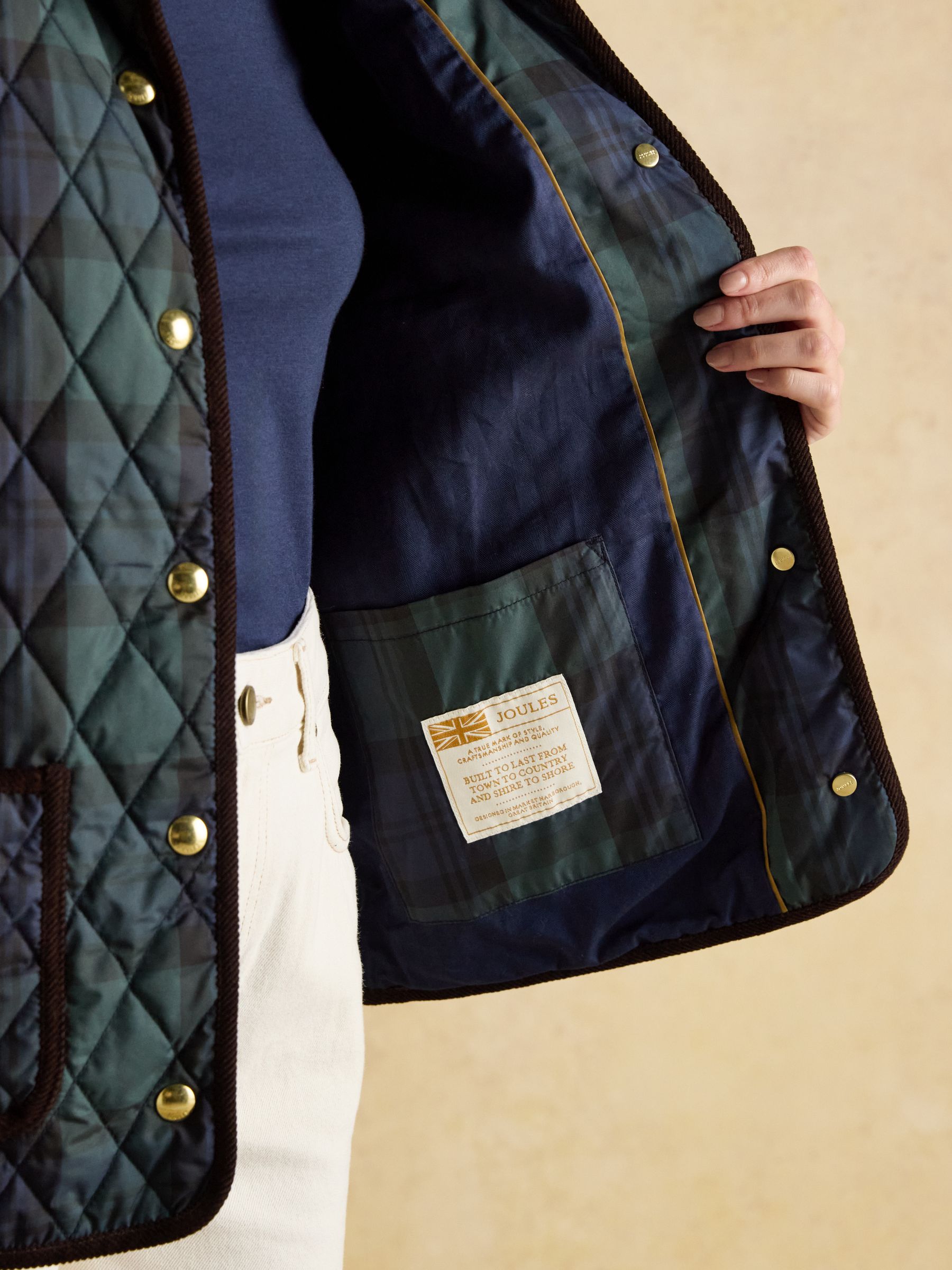 Quinn Blackwatch Showerproof Diamond Quilted Coat - Image 10 of 15