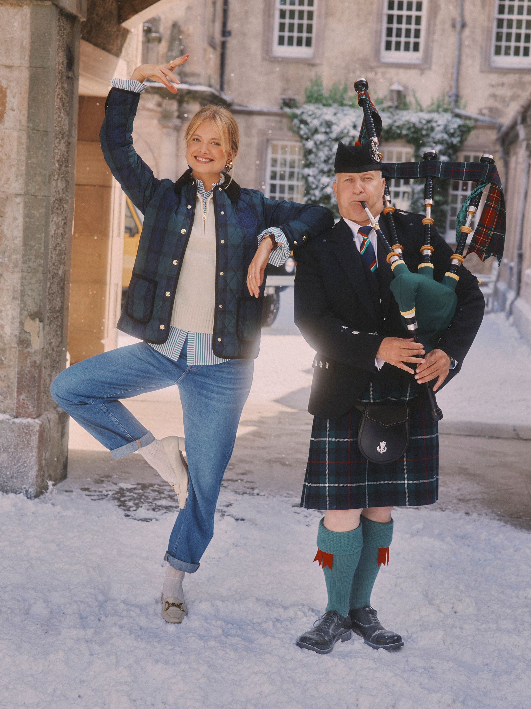 Quinn Blackwatch Showerproof Diamond Quilted Coat - Image 2 of 15