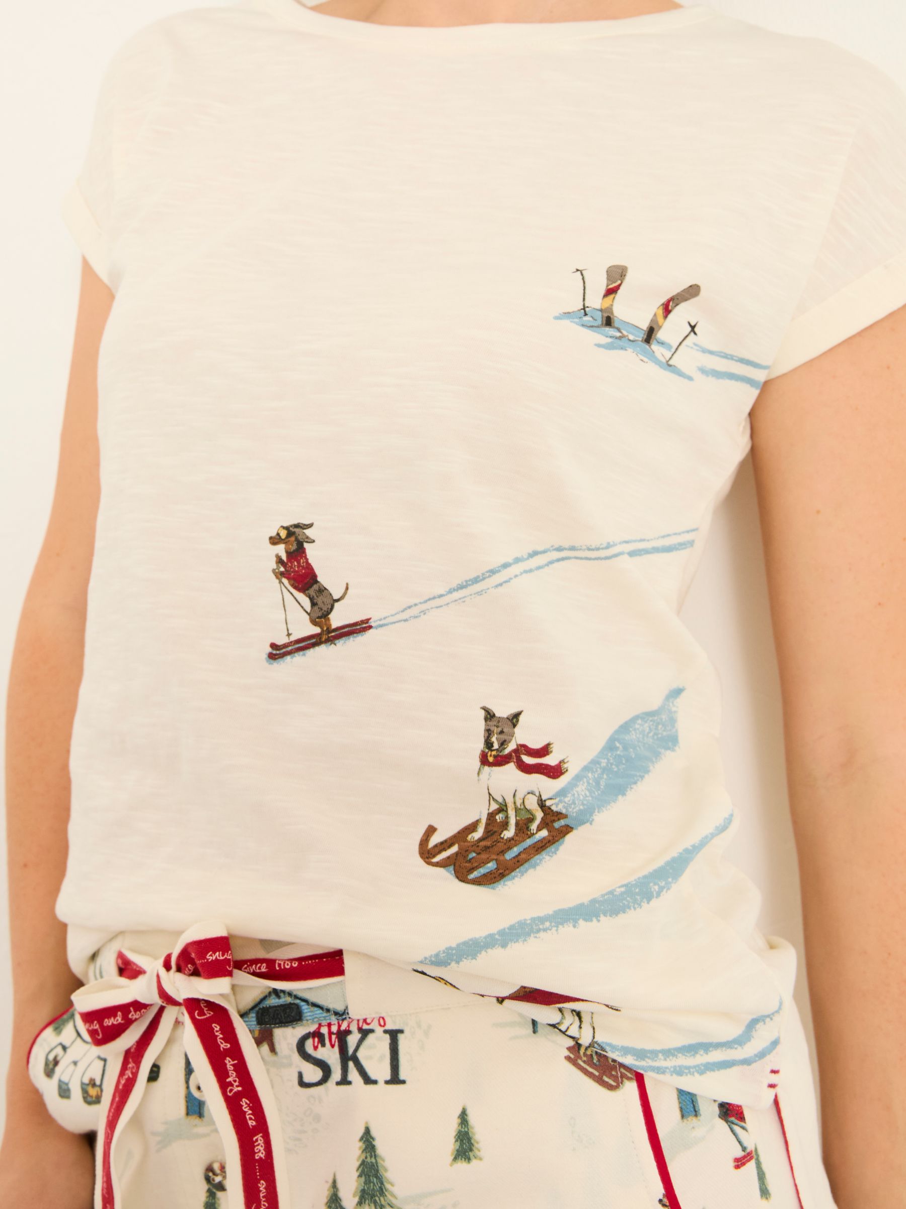 Ivory Ski Dog Graphic T Shirt - Image 3 of 6