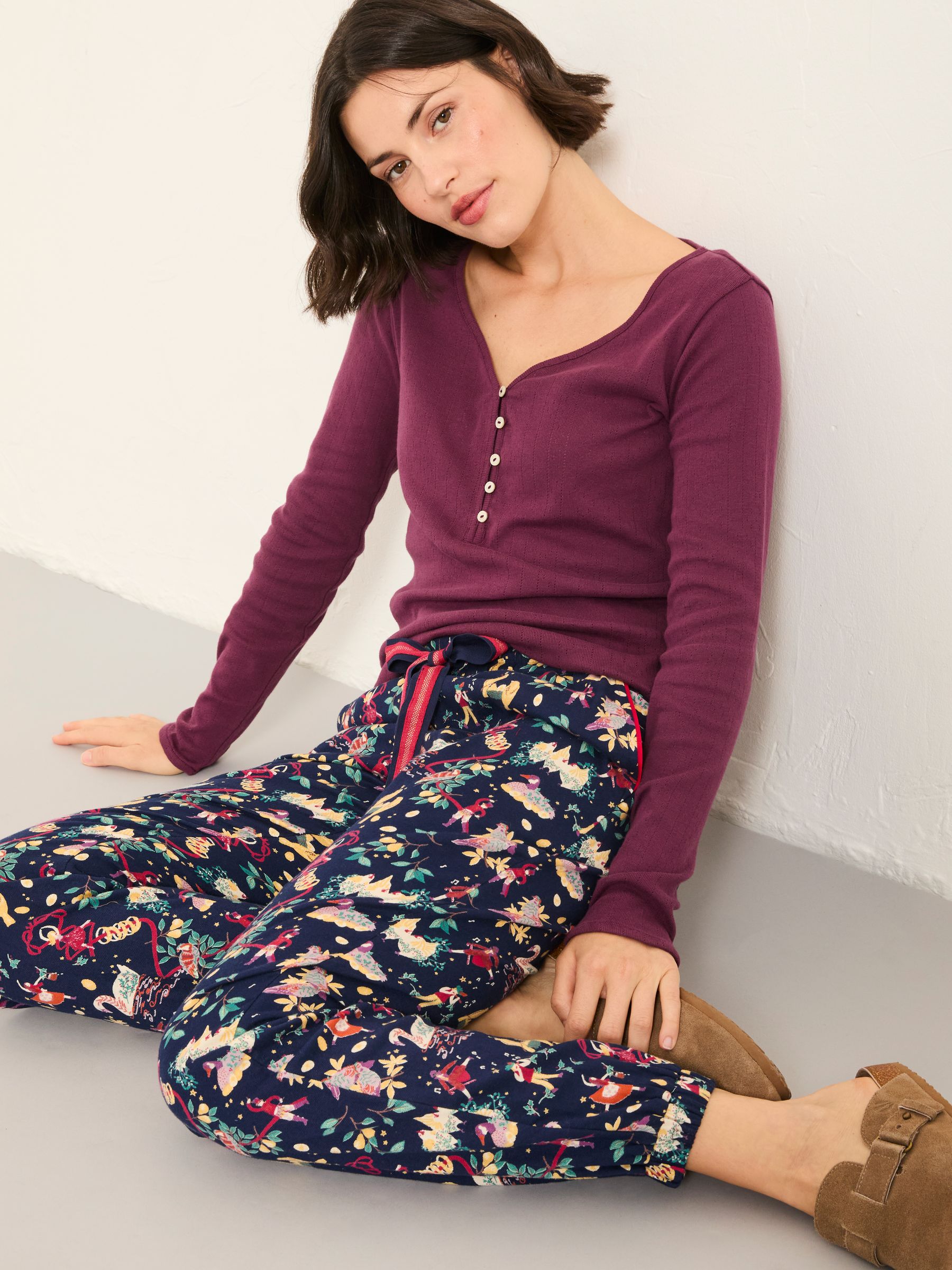 Cora Navy 12 Days Pyjama Bottoms - Image 4 of 5
