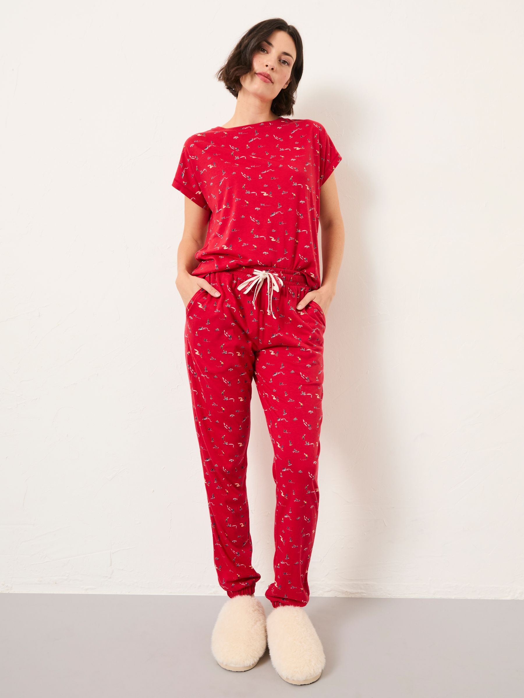 Red Ski Ditsy Jersey Pyjama Set - Image 3 of 8
