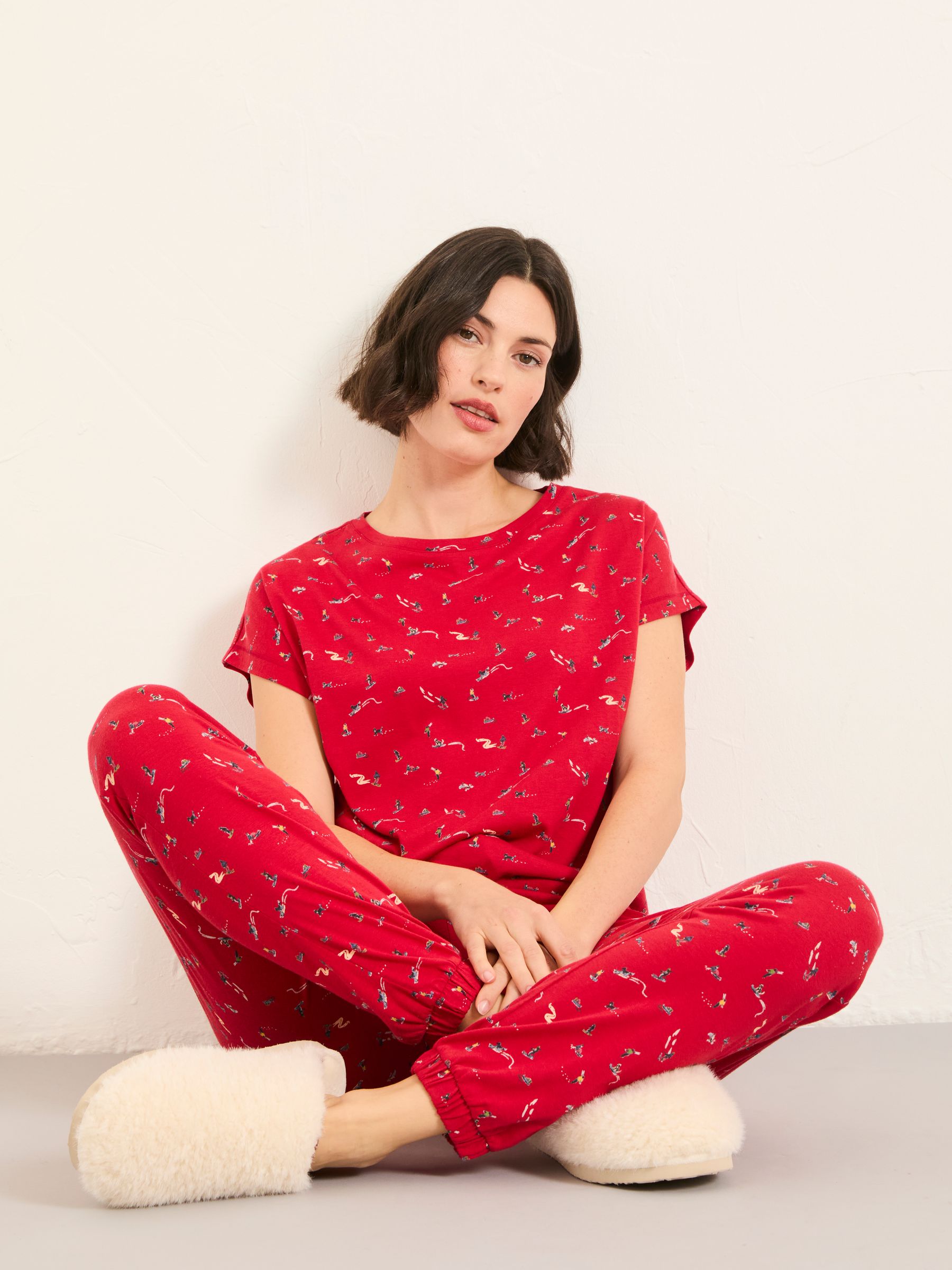 Red Ski Ditsy Jersey Pyjama Set - Image 6 of 8