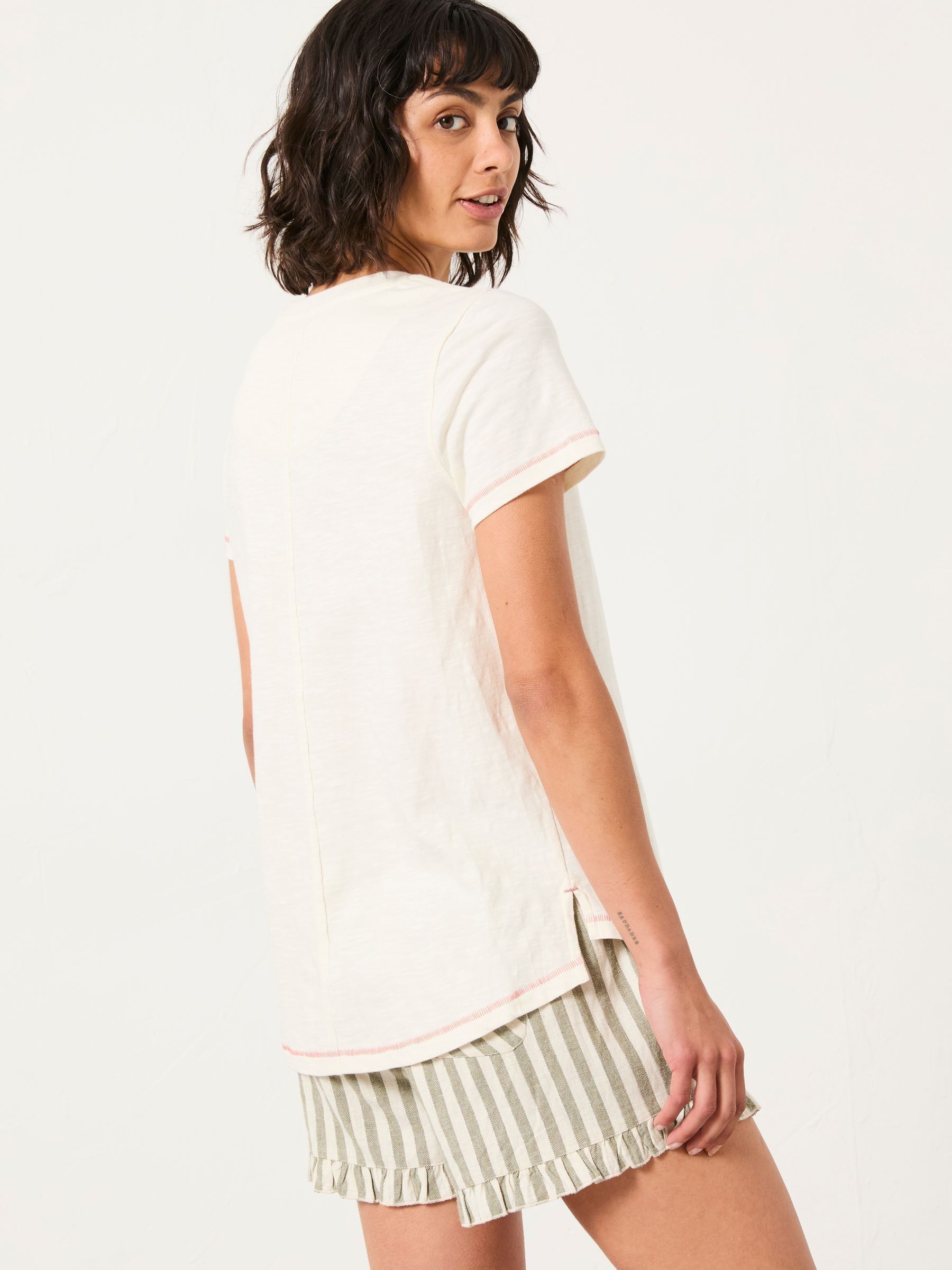 Cream Scenic Graphic T Shirt - Image 2 of 5