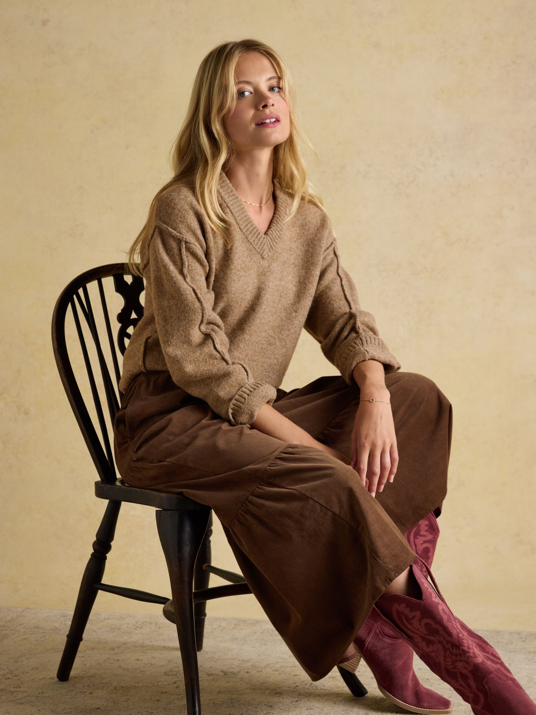 Hannah Tan Brown V-Neck Relaxed Fit Jumper - Image 5 of 7