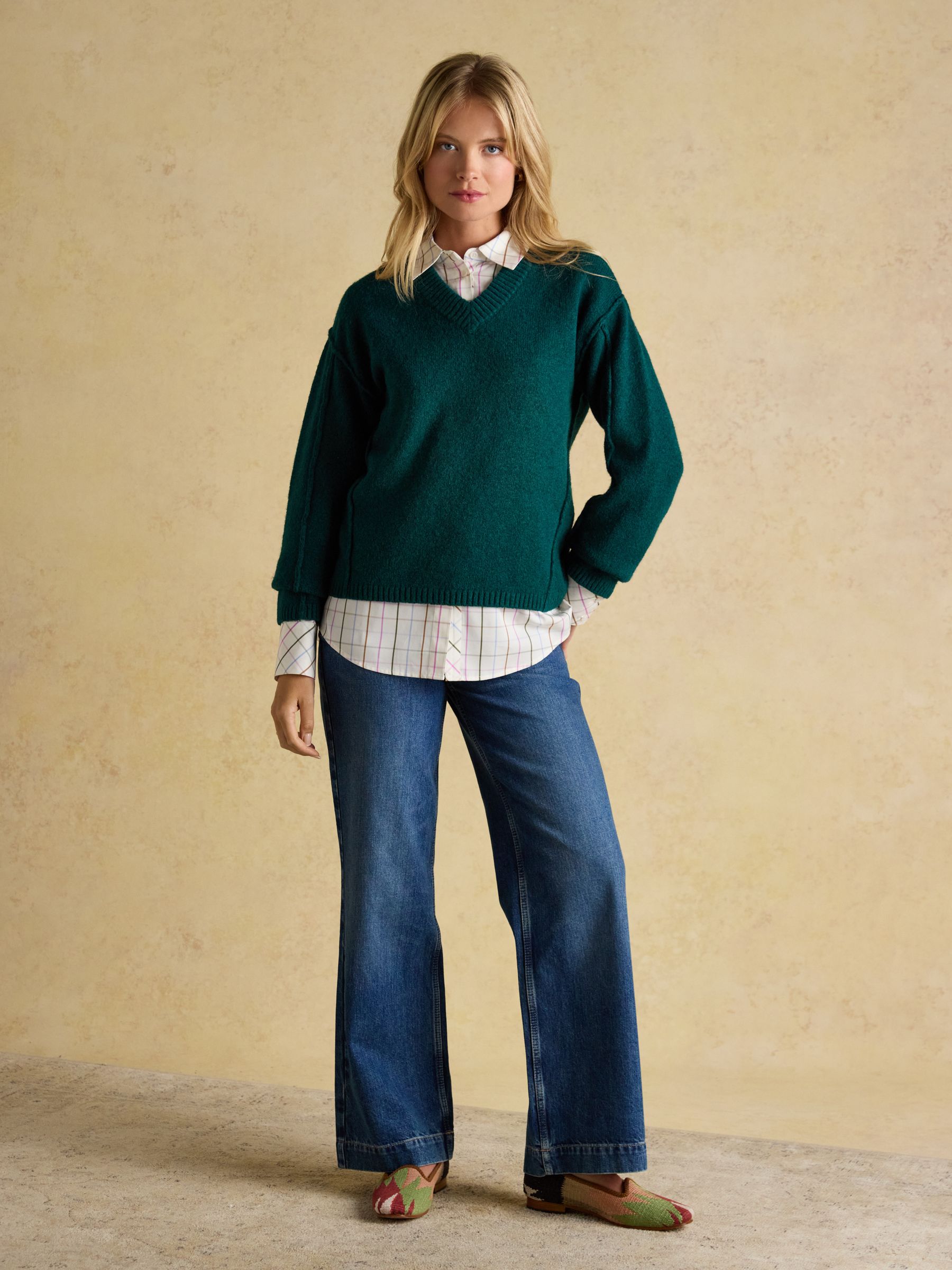 Hannah Green V-Neck Relaxed Fit Jumper - Image 4 of 6