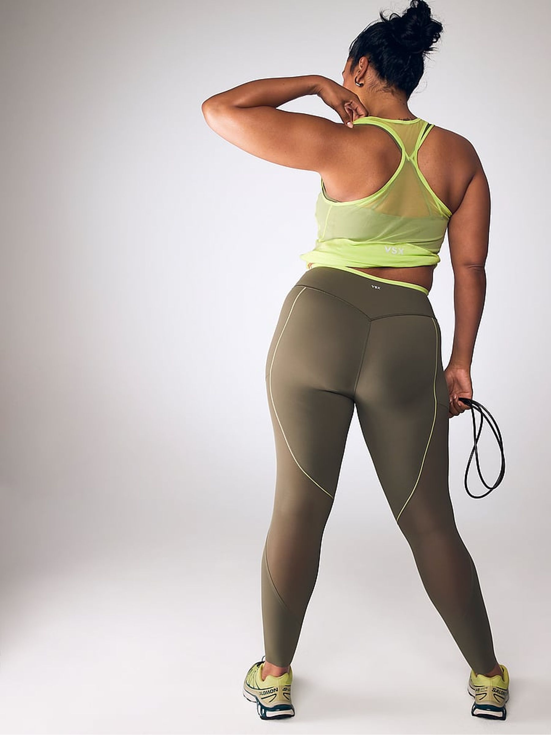 Desert Cactus Green Elevate™ Chroma Contours Leggings - Image 3 of 3