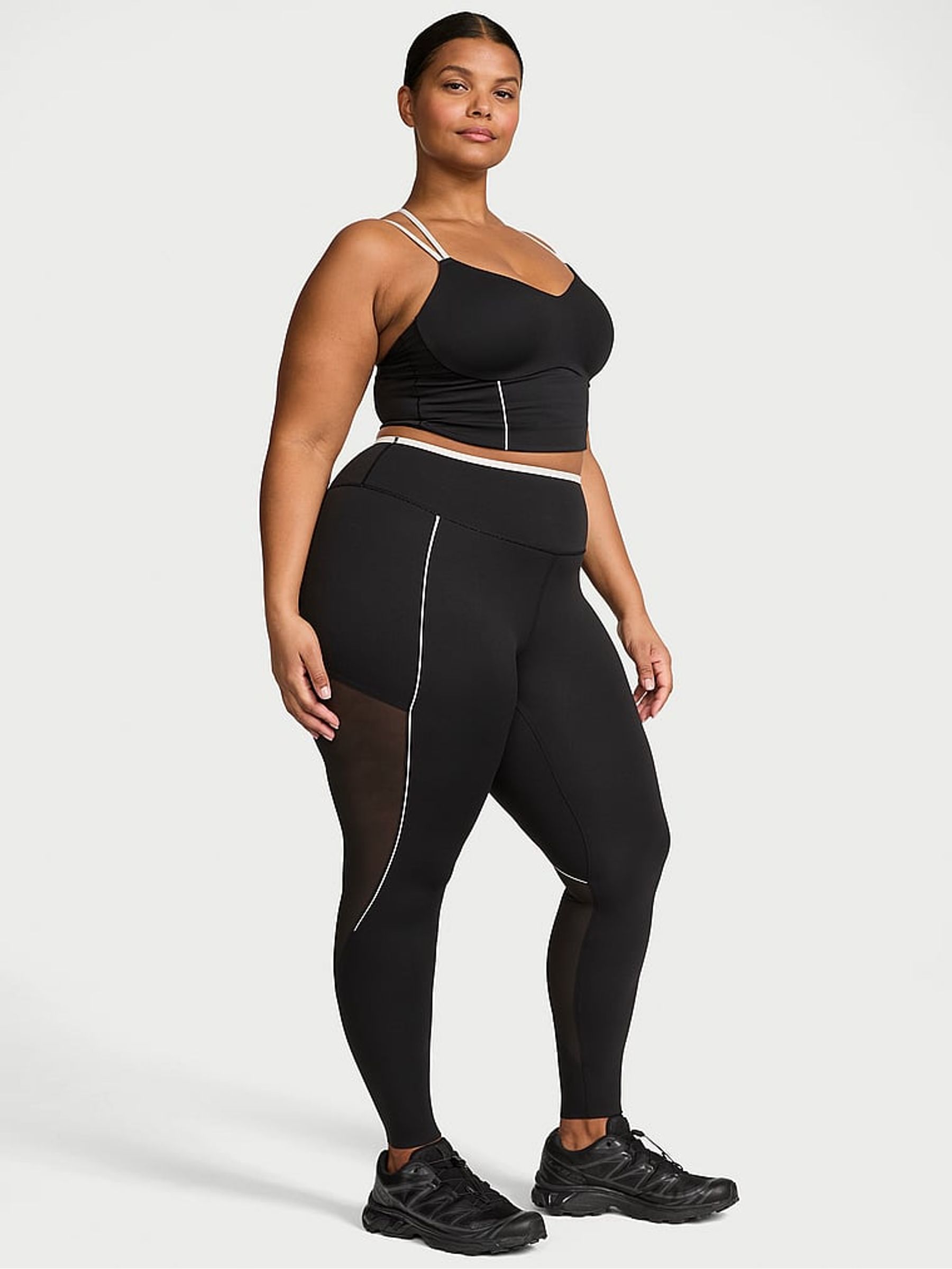 Black & White Elevate™ Chroma Contours Leggings - Image 1 of 4