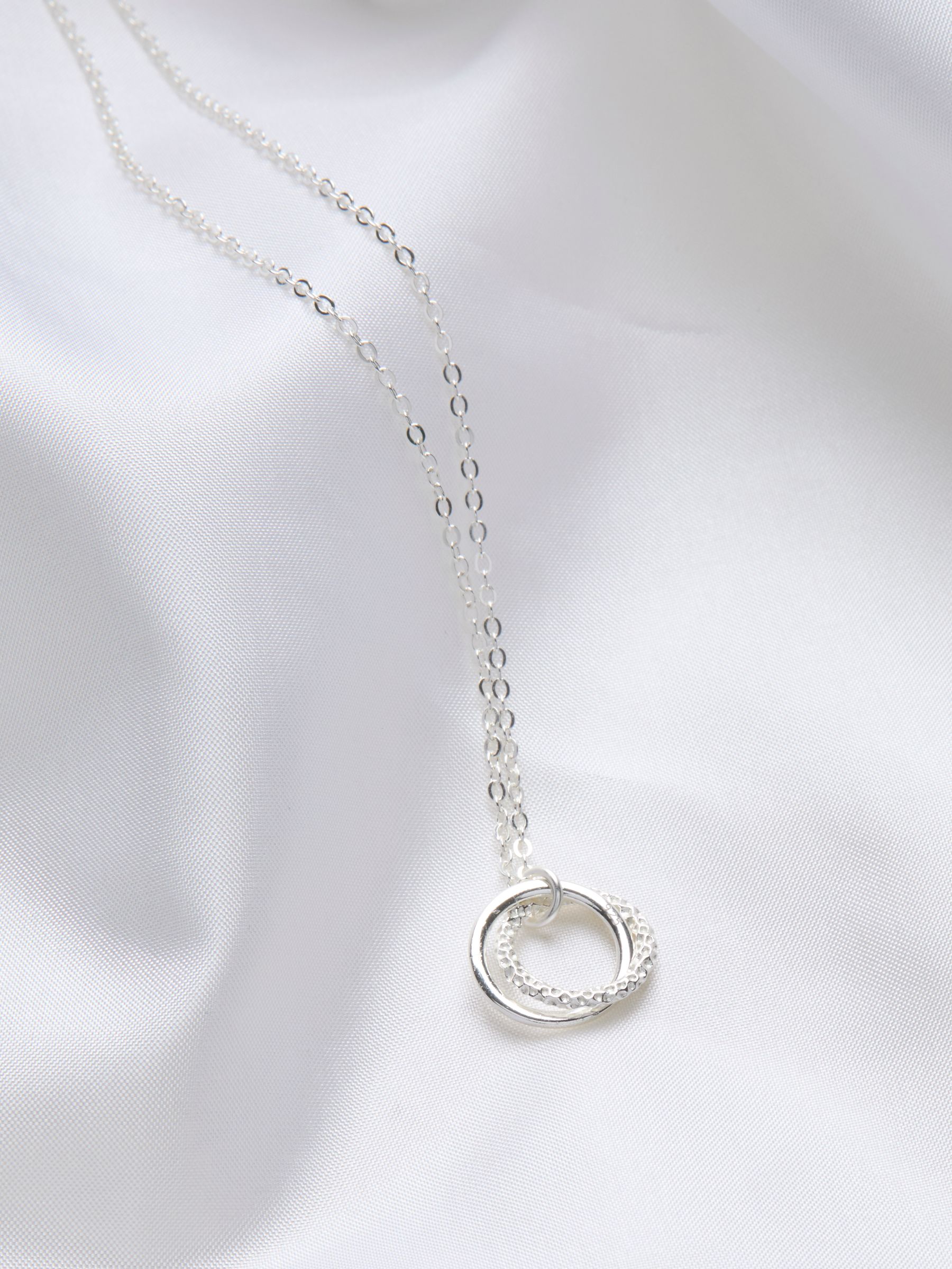 Silver Sterling Silver Double Disc Necklace - Image 2 of 2 Silver Sterling Silver Double Disc Necklace - Image 2 of 2