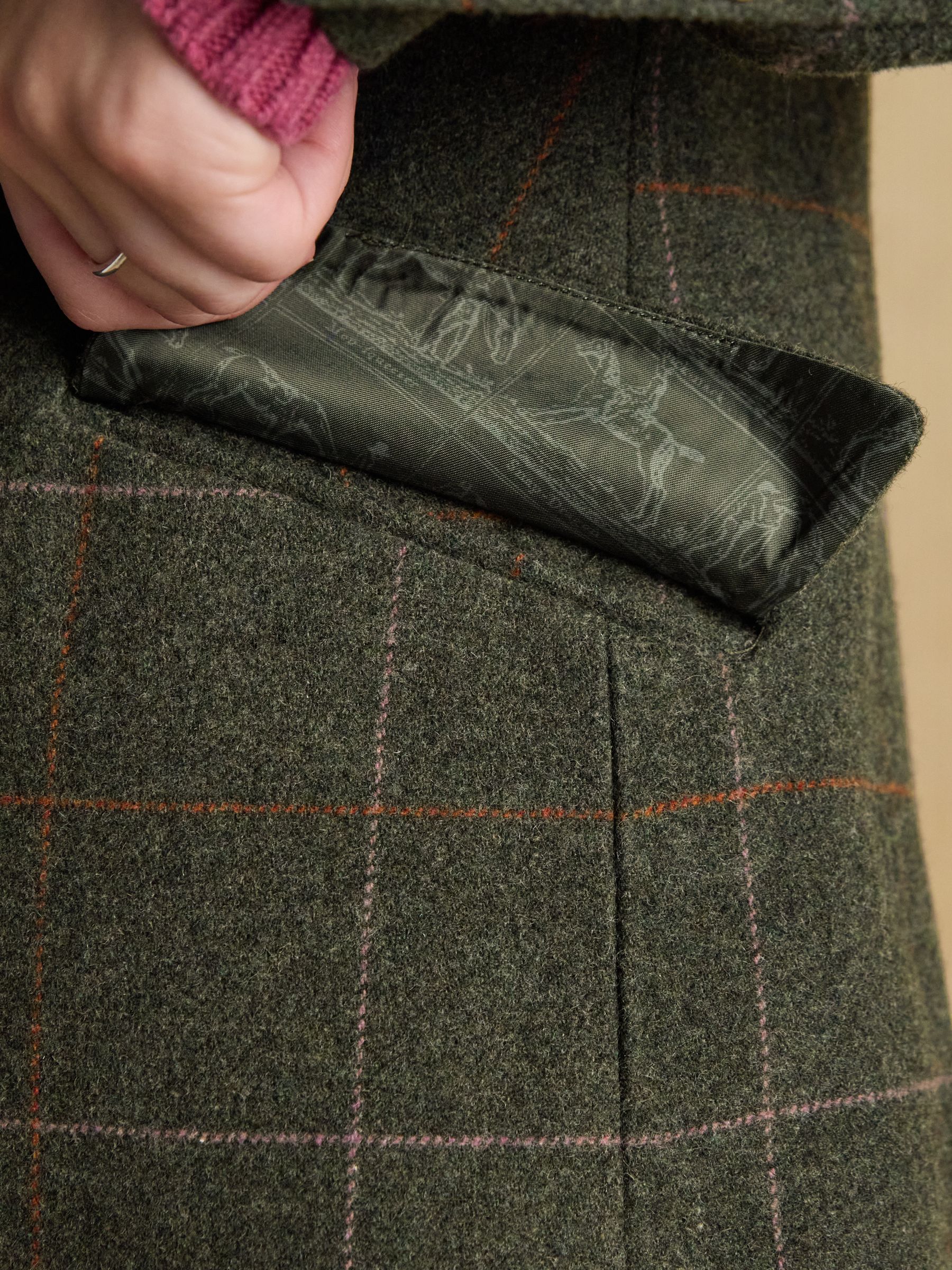 Canterly Green Check Tweed Hacking Jacket - Image 6 of 11