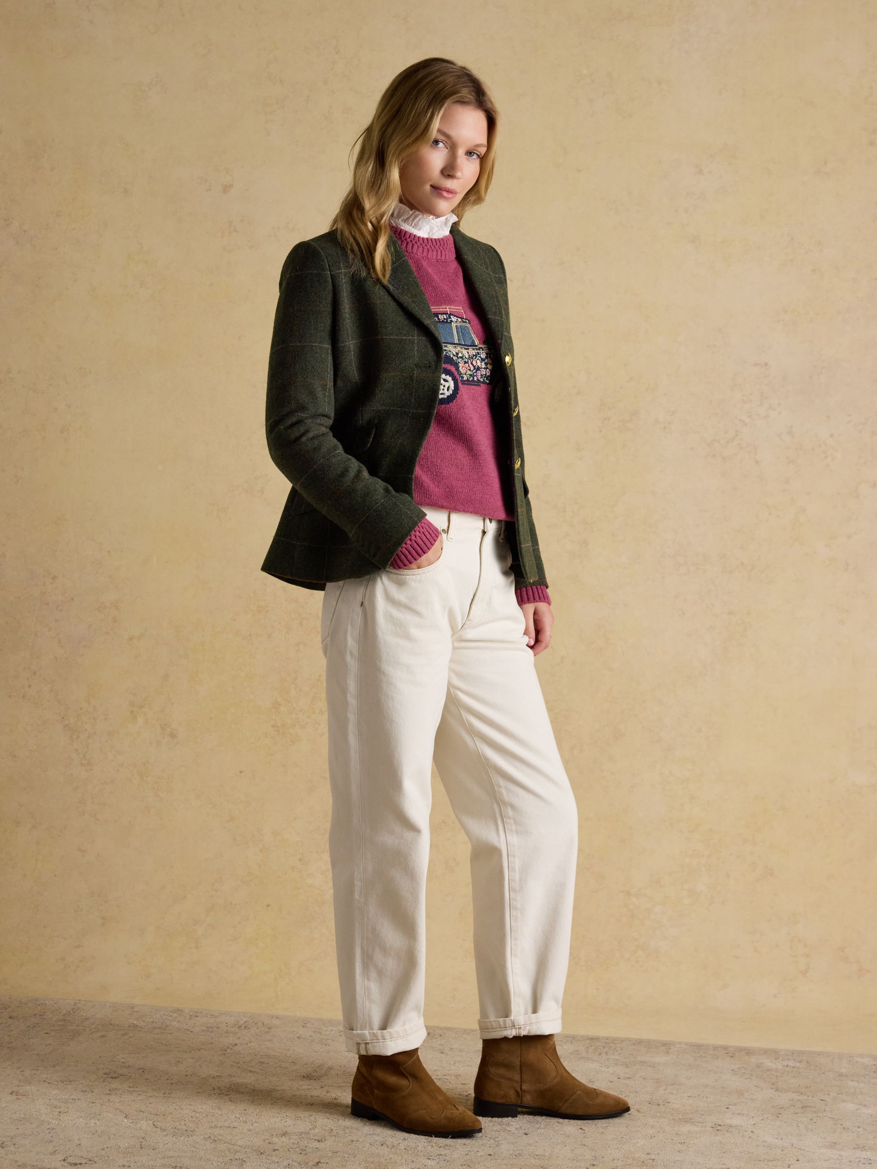 Canterly Green Check Tweed Hacking Jacket - Image 7 of 11