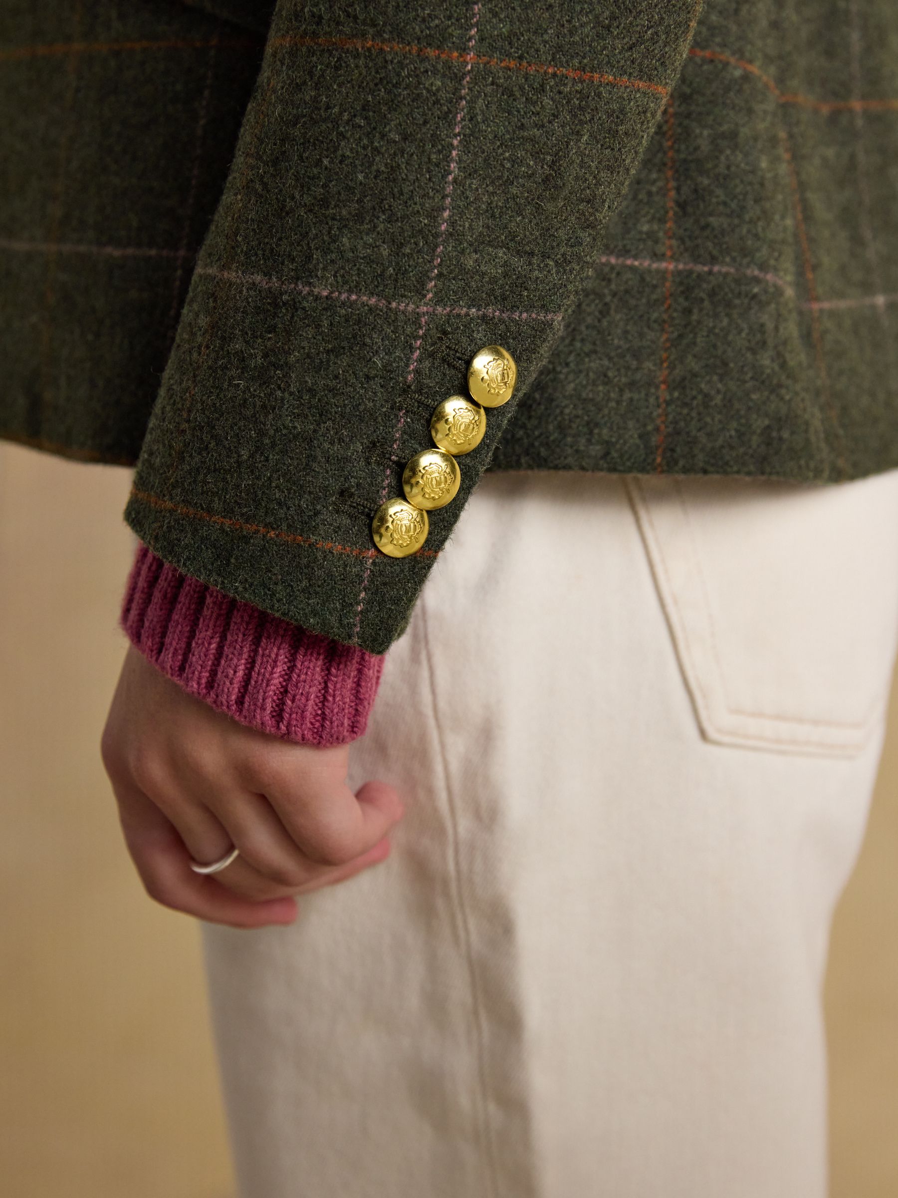 Canterly Green Check Tweed Hacking Jacket - Image 8 of 11