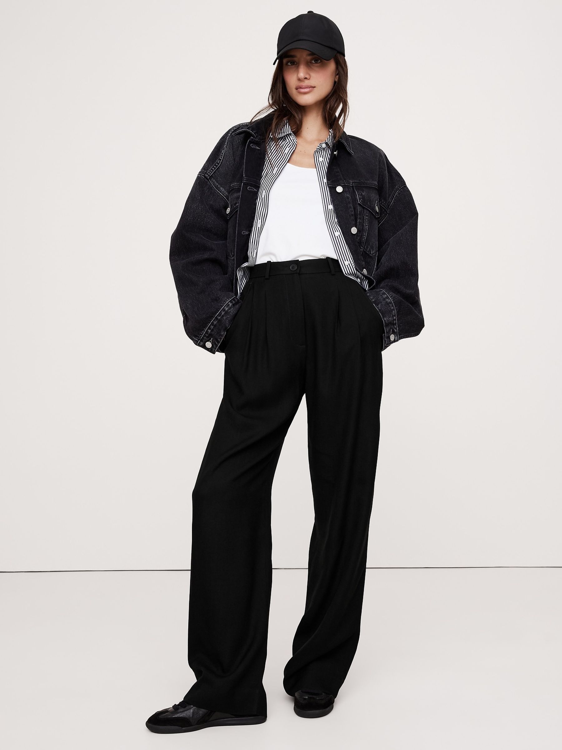Banana Republic Black Soho High Waisted Wide-Leg trousers - Image 1 of 5