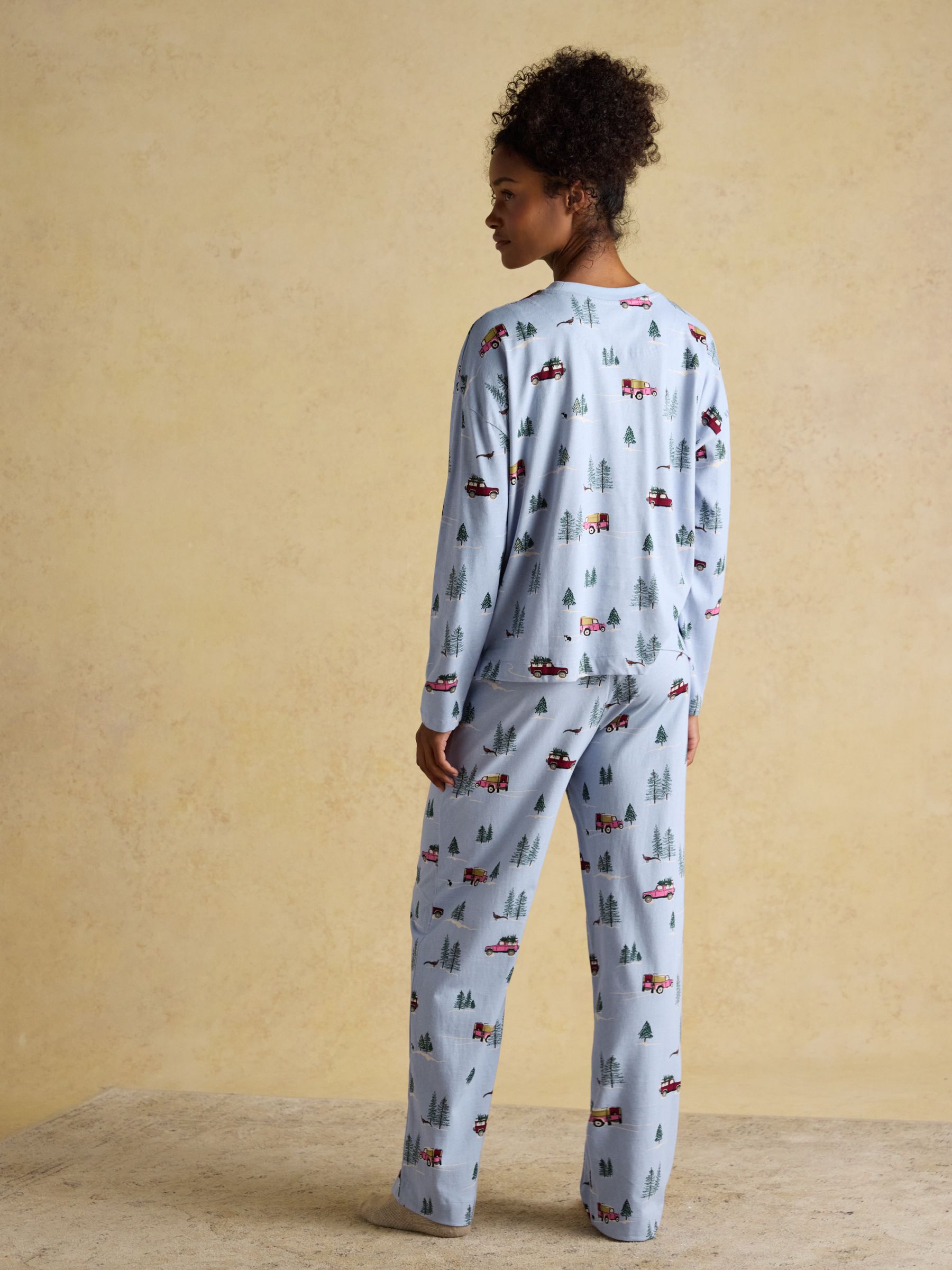 Lyla Blue 4x4 Long Sleeve Jersey Cotton Pyjama Set - Image 2 of 9