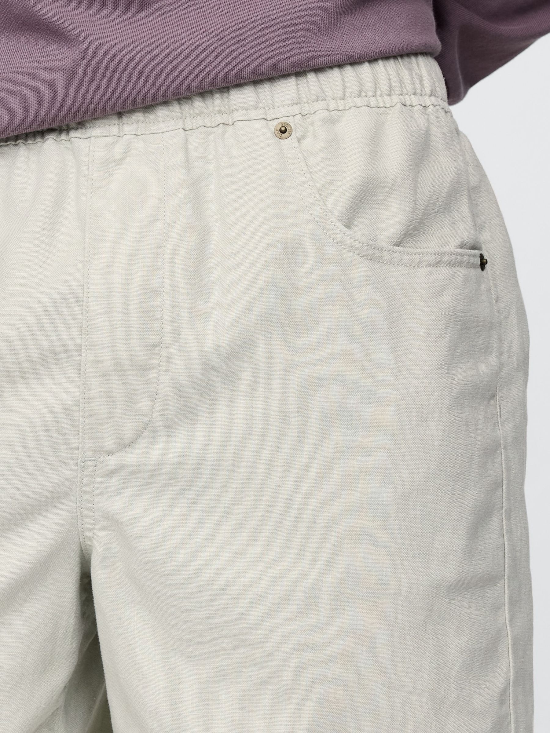 Grey 9"" Linen-Cotton Easy Chino Shorts - Image 5 of 5