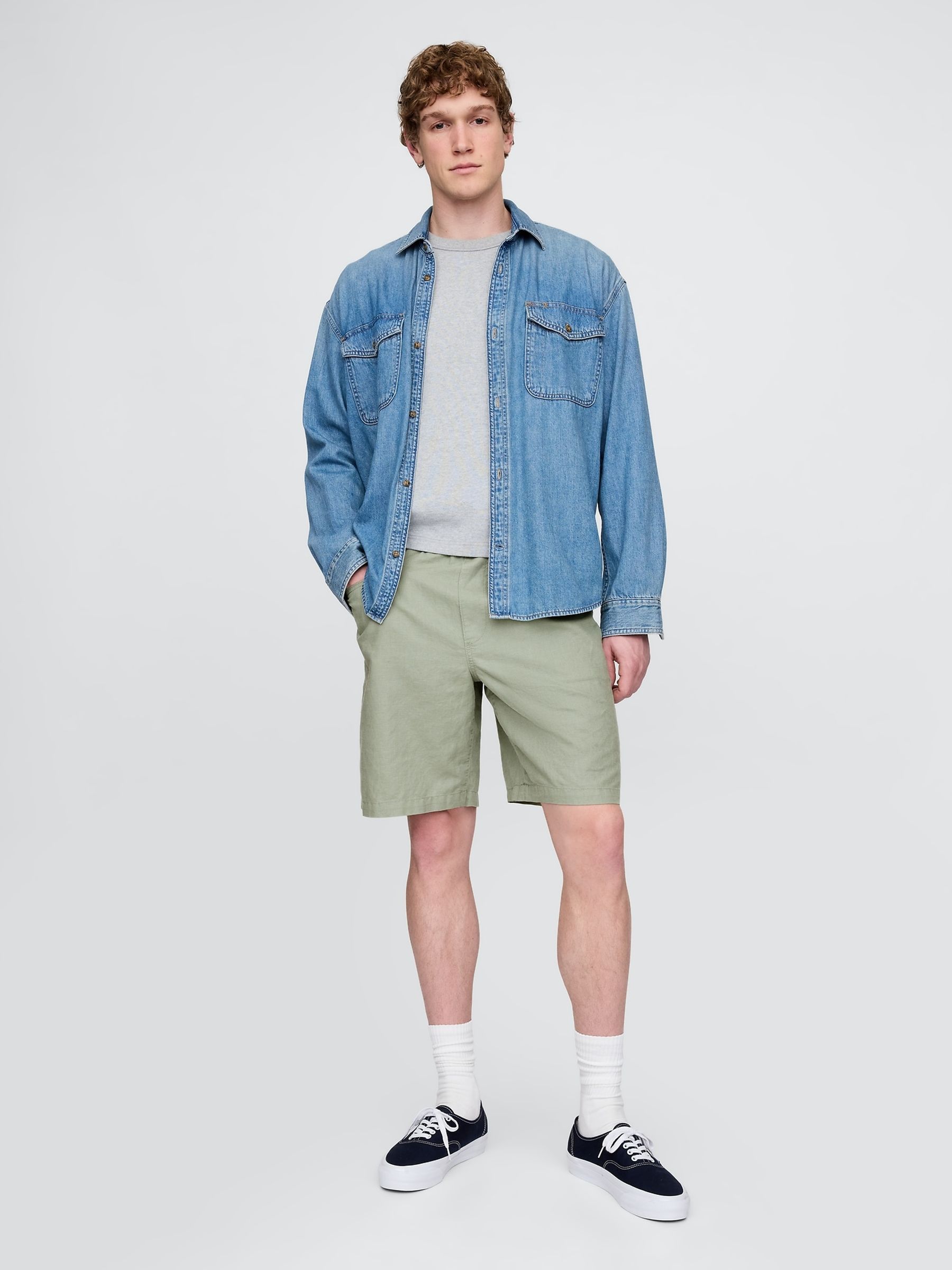 Green 9"" Linen-Cotton Easy Chino Shorts - Image 4 of 5