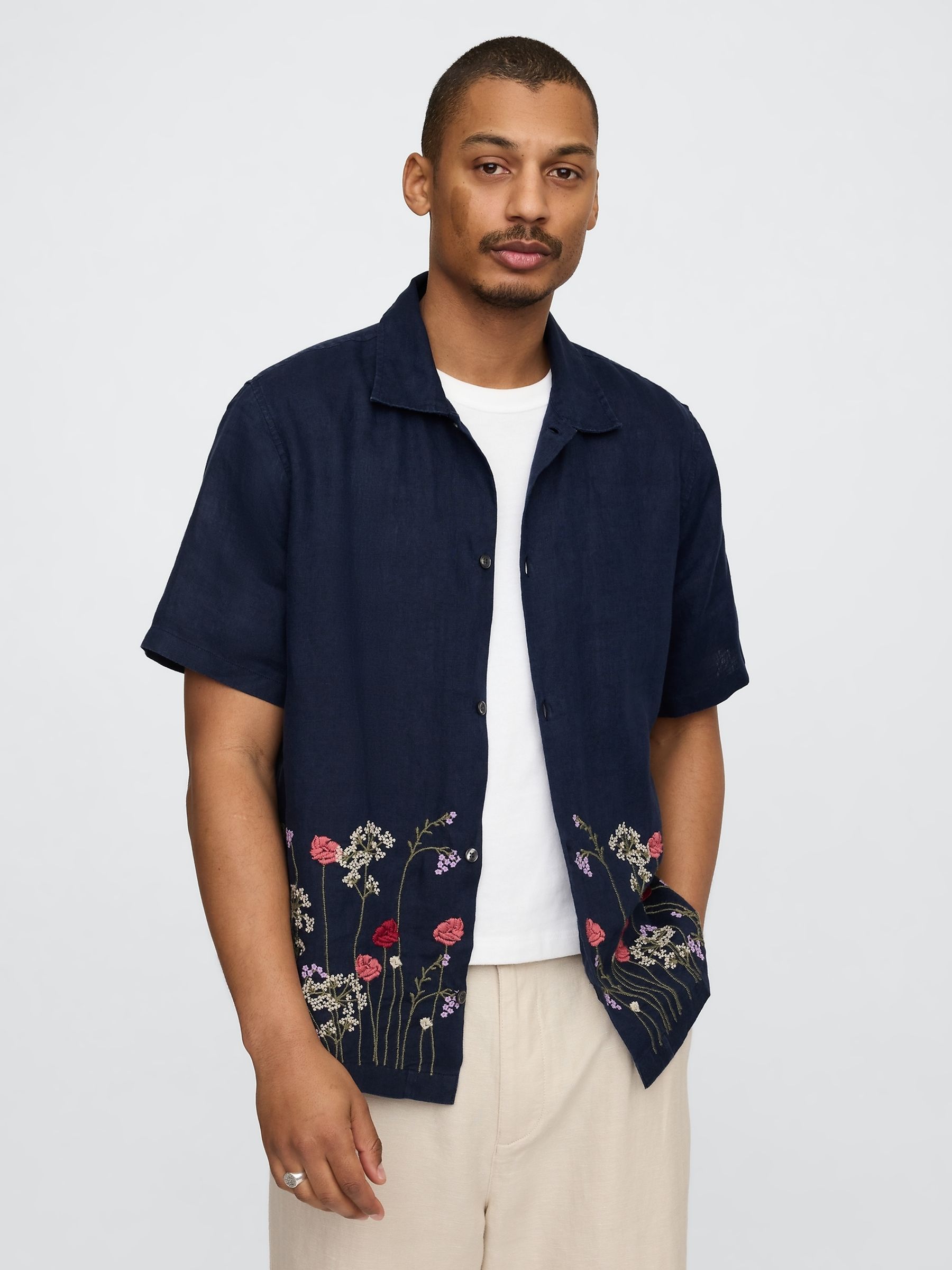 Navy Blue Ebroidered Floral Linen-Cotton Short Sleeve Shirt | Gap