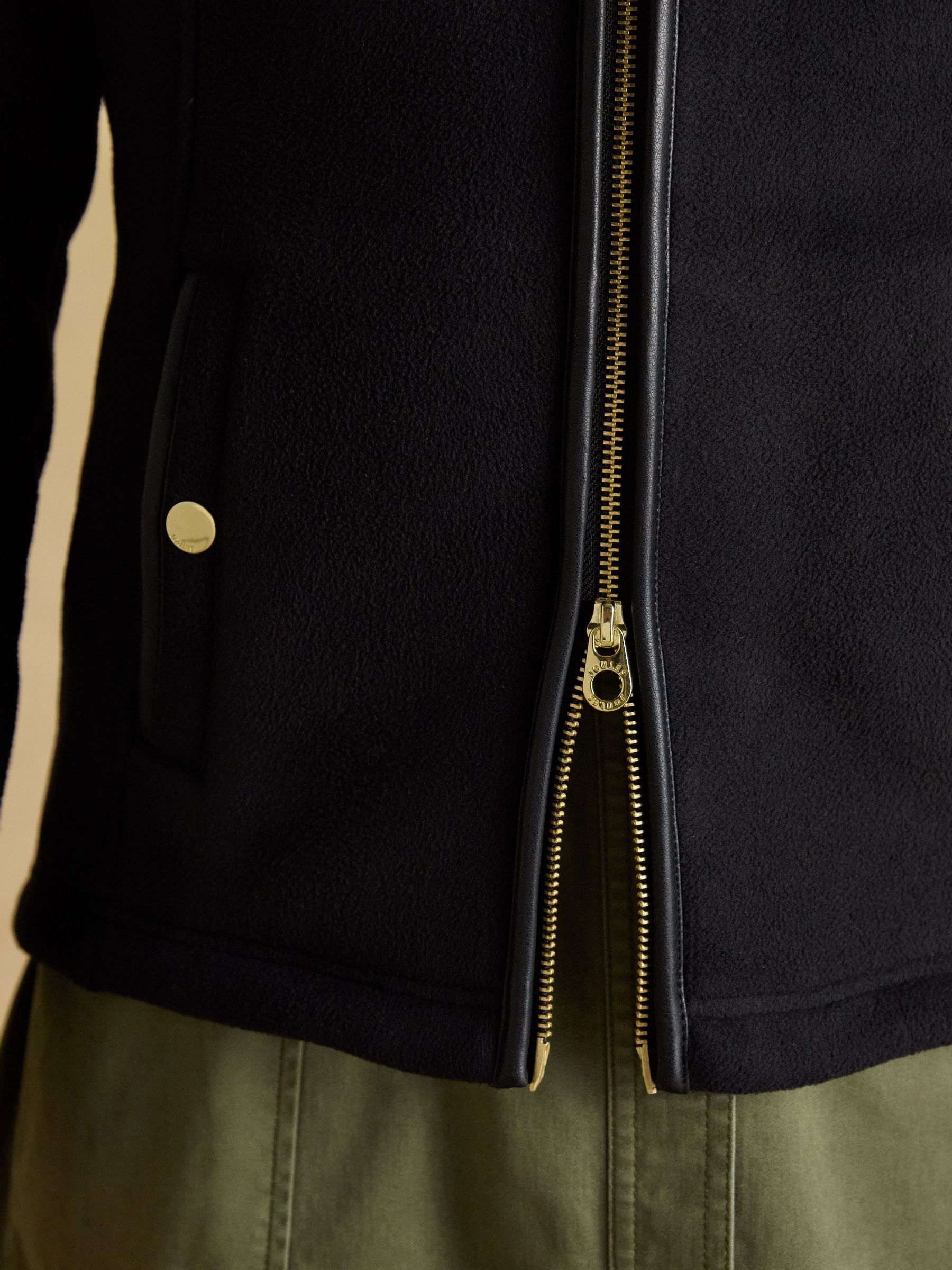 Heritage Black Regular Zip Through Fleece - Image 8 of 10