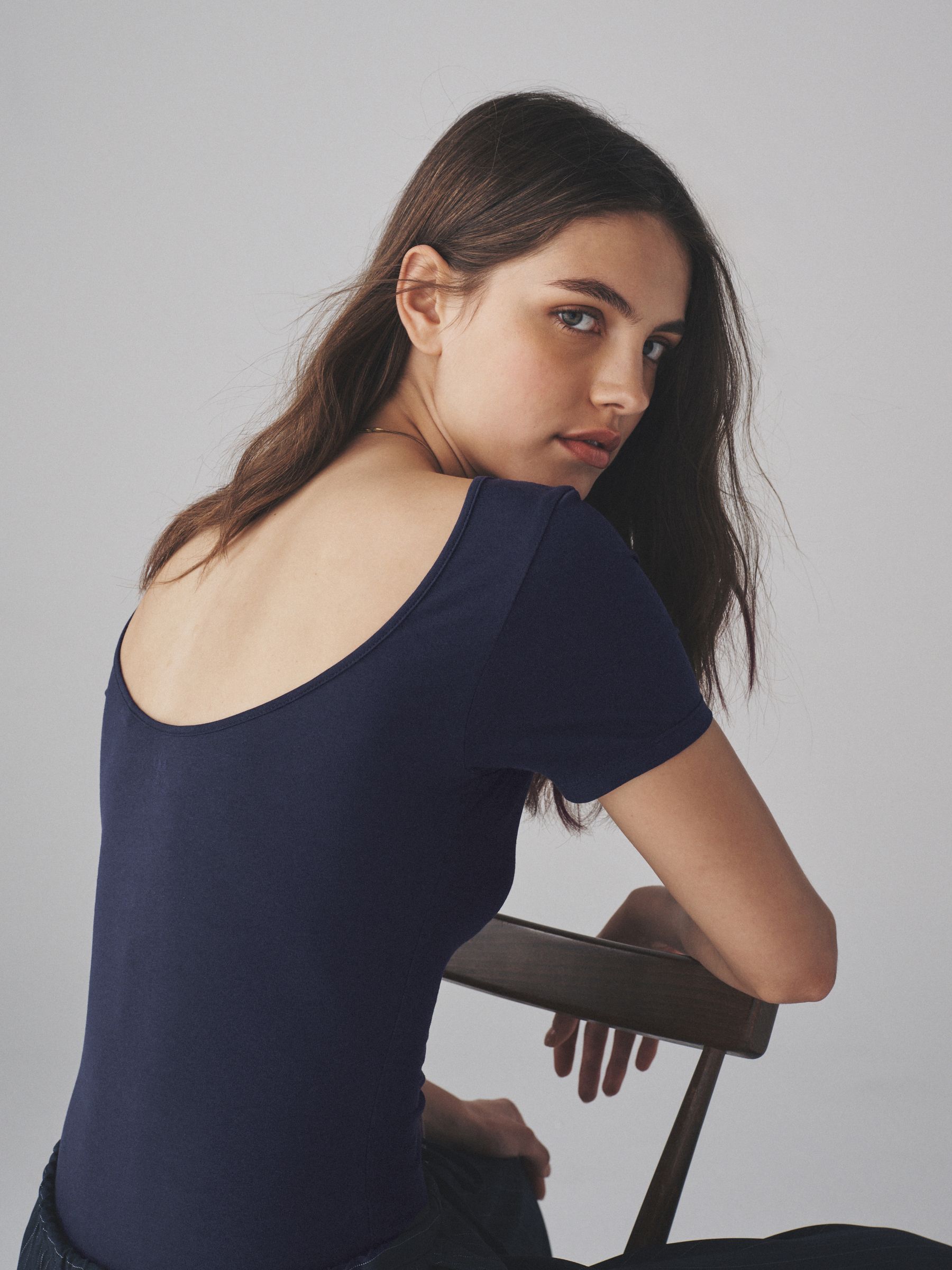Navy Blue/Chocolate Brown/Brown/Light Blue/Cream - 5 Pack Scoop Back Fittted Short Sleeve T-Shirts - Image 1 of 9