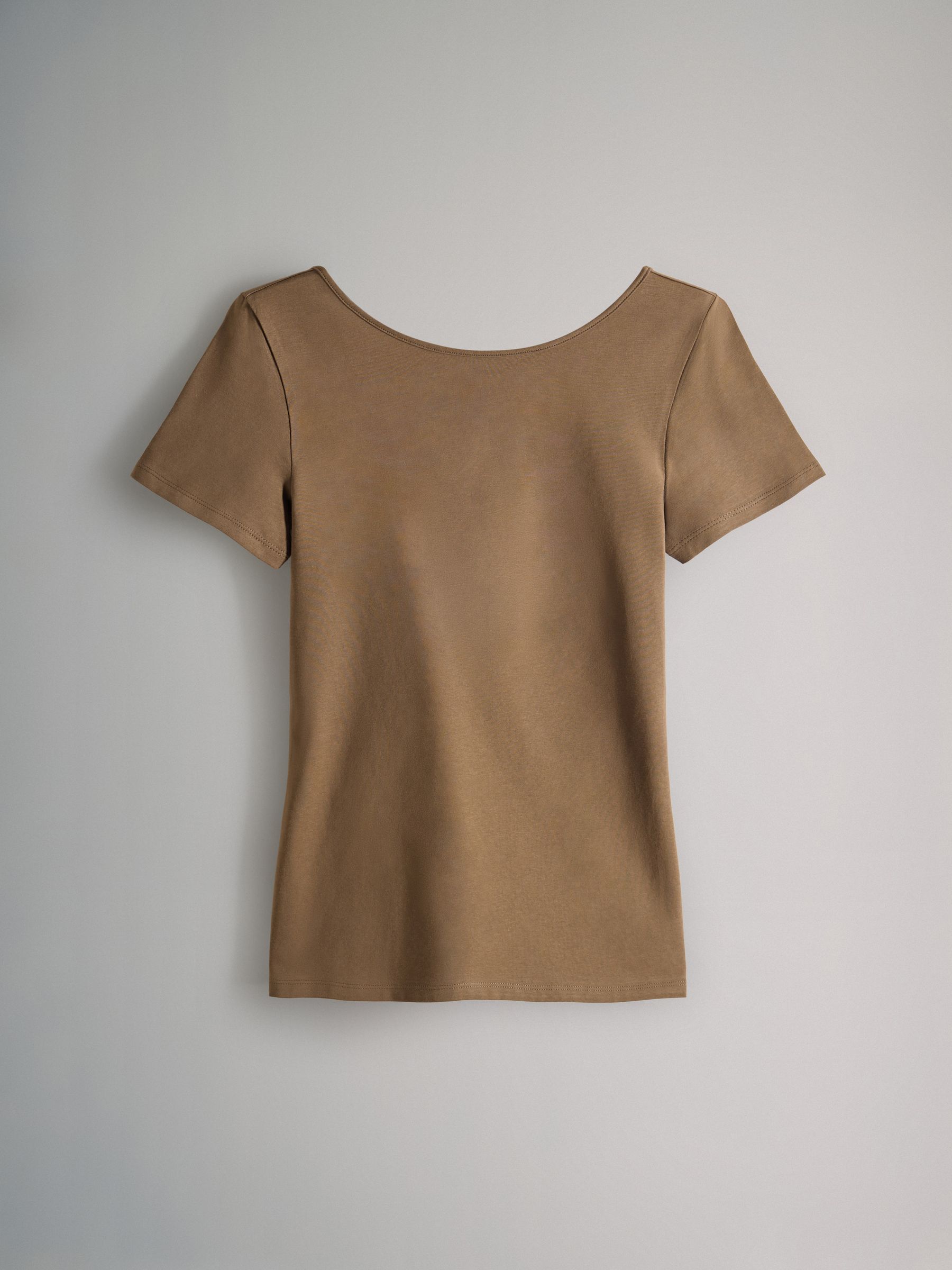 Navy Blue/Chocolate Brown/Brown/Light Blue/Cream - 5 Pack Scoop Back Fittted Short Sleeve T-Shirts - Image 7 of 9