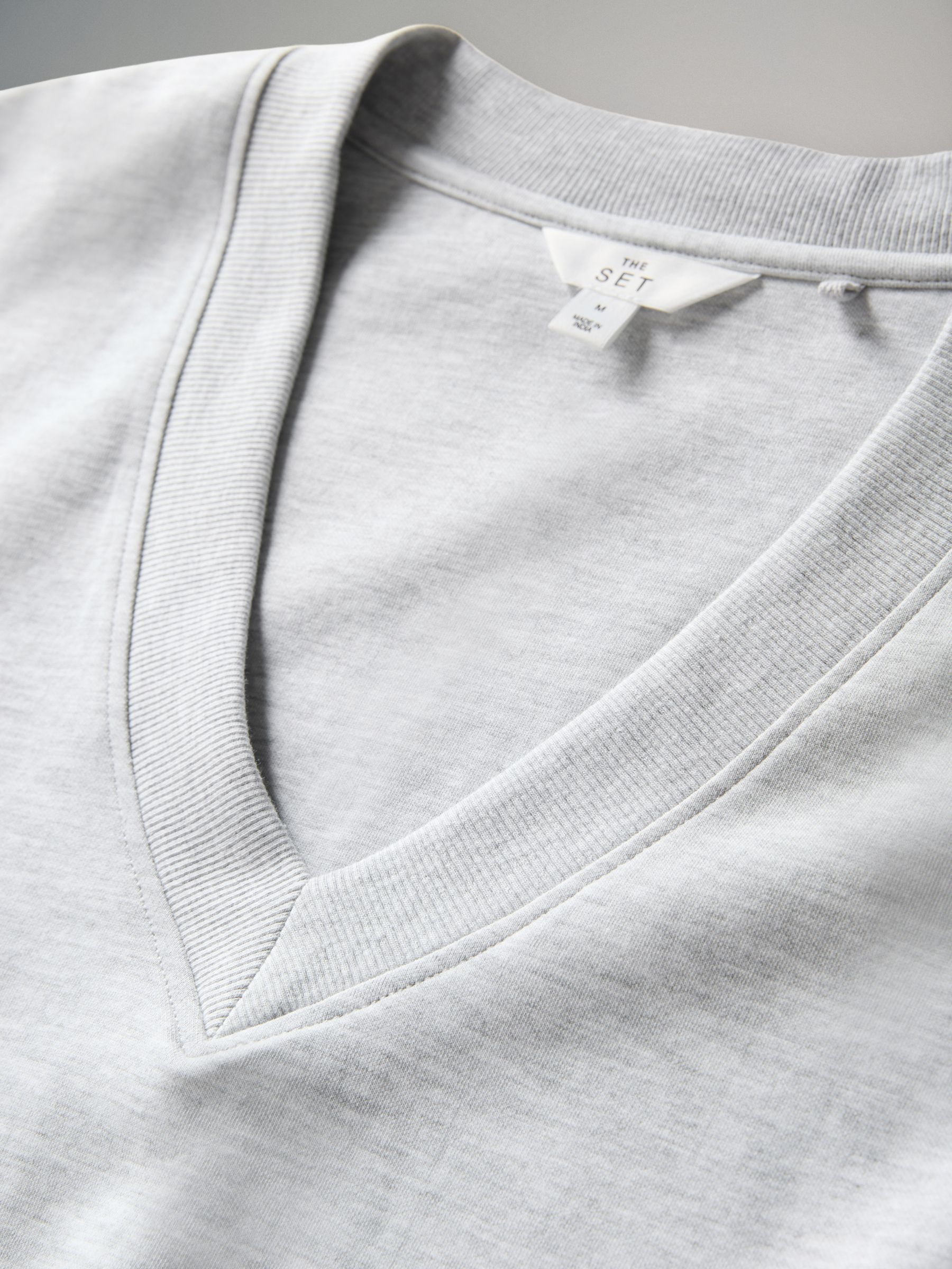 2 Pack Heavyweight Premium V-Neck Sweatshirt - Image 8 of 9