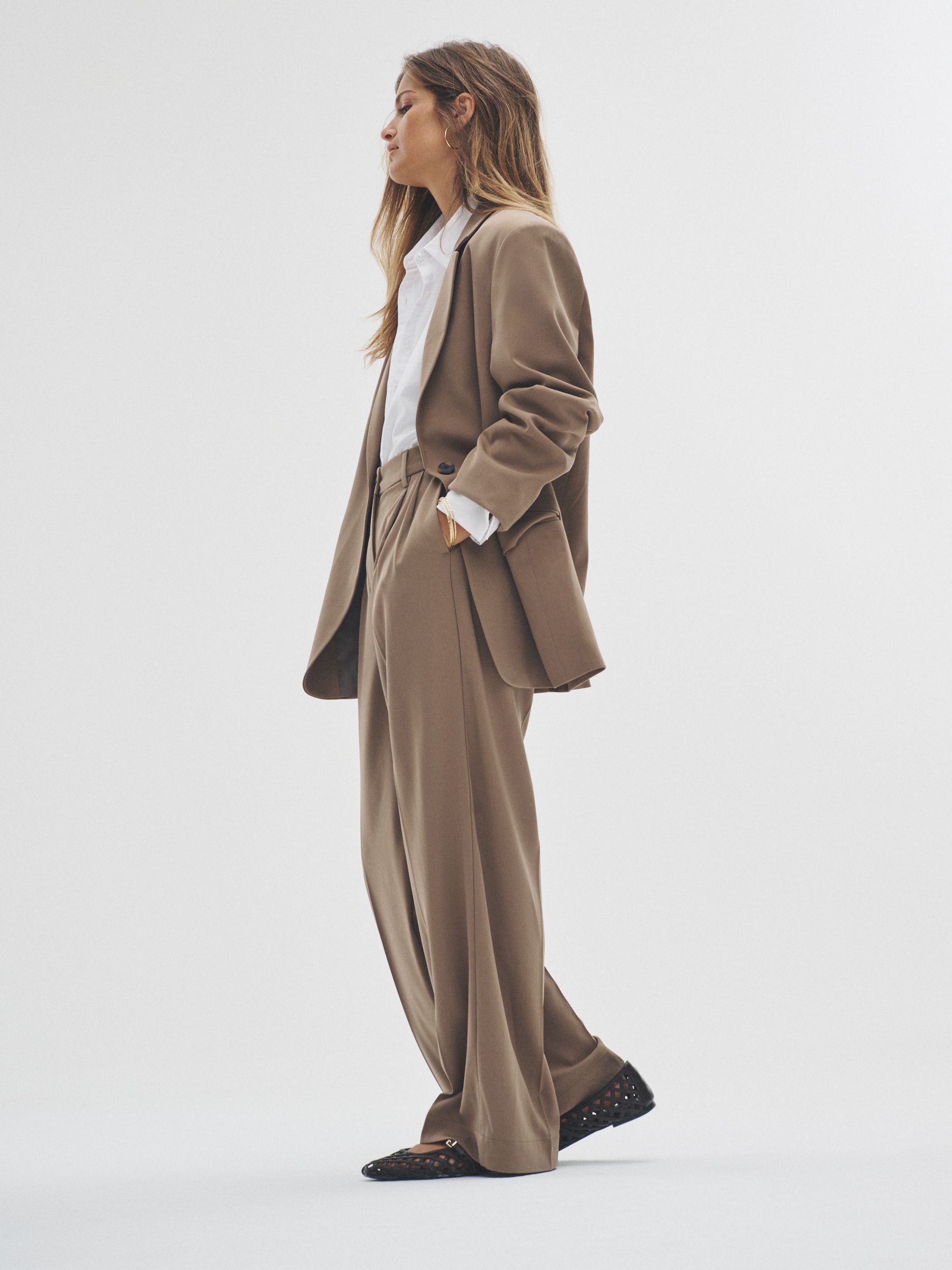 Neutral Brown - Single Breasted Blazer - Image 6 of 10
