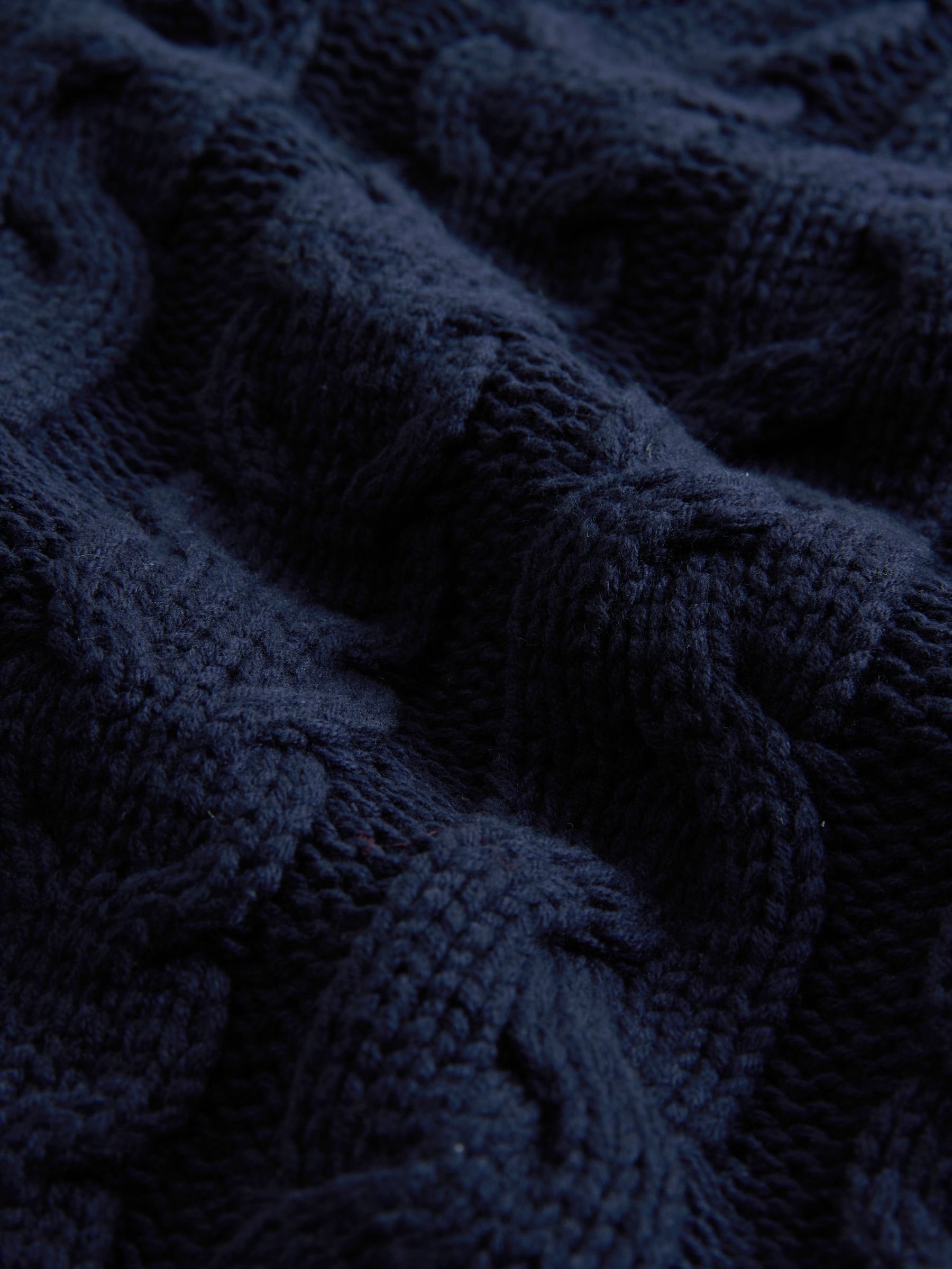 Navy Blue/Cream 2 Pack Cable Knitted V-Neck Jumpers - Image 5 of 5