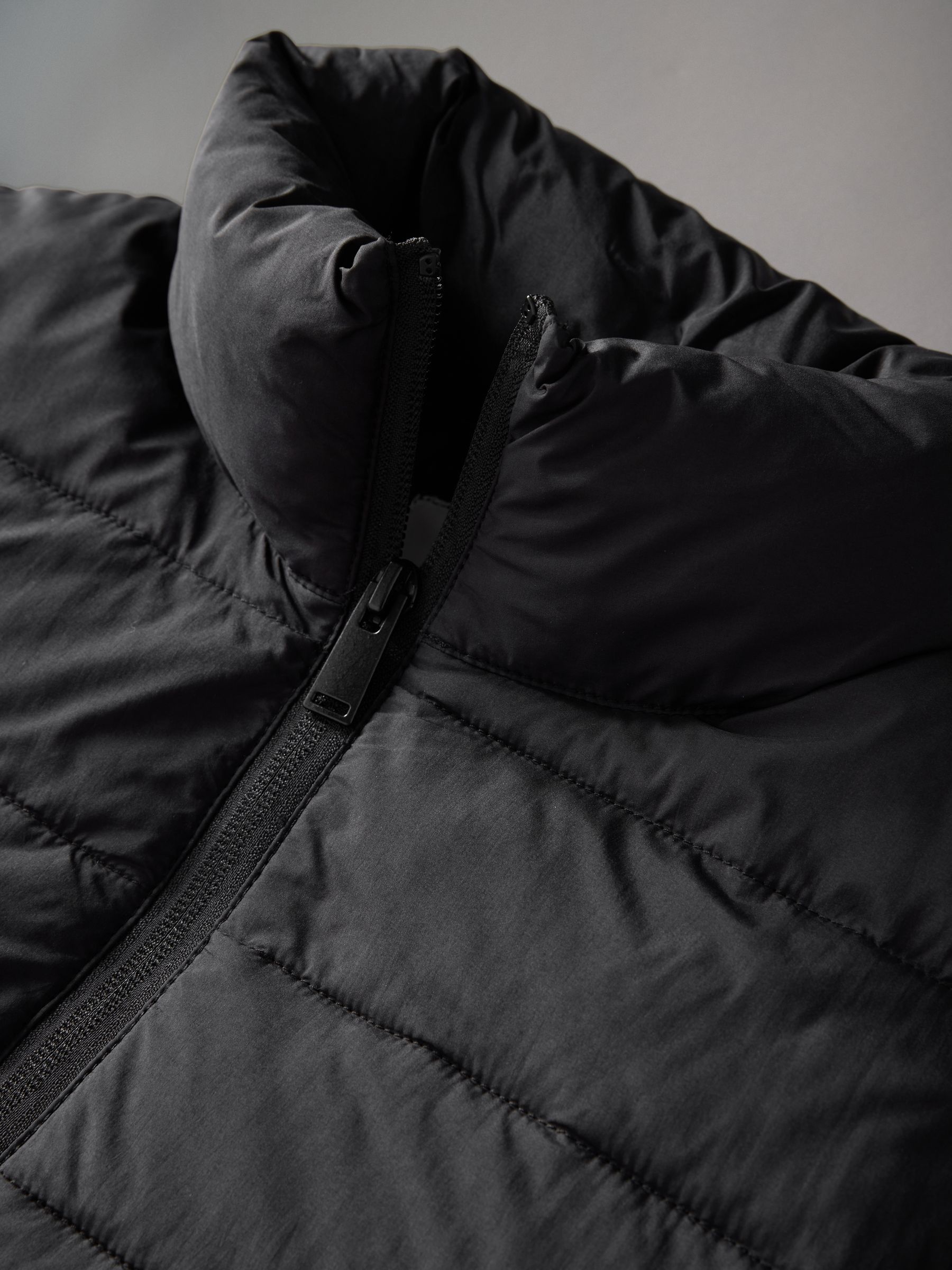 2 Pack Lightweight Padded Coat/Gilet - Image 4 of 5