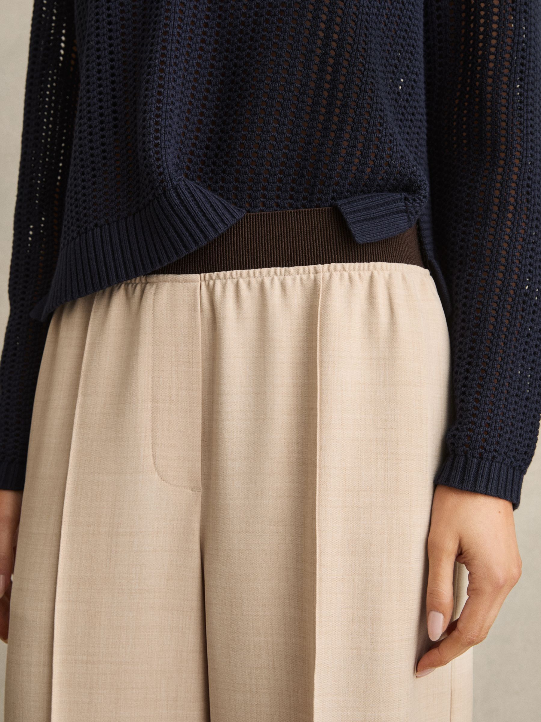 Petite Wide-Leg Elasticated-Waist Trousers in Neutral - Image 4 of 7