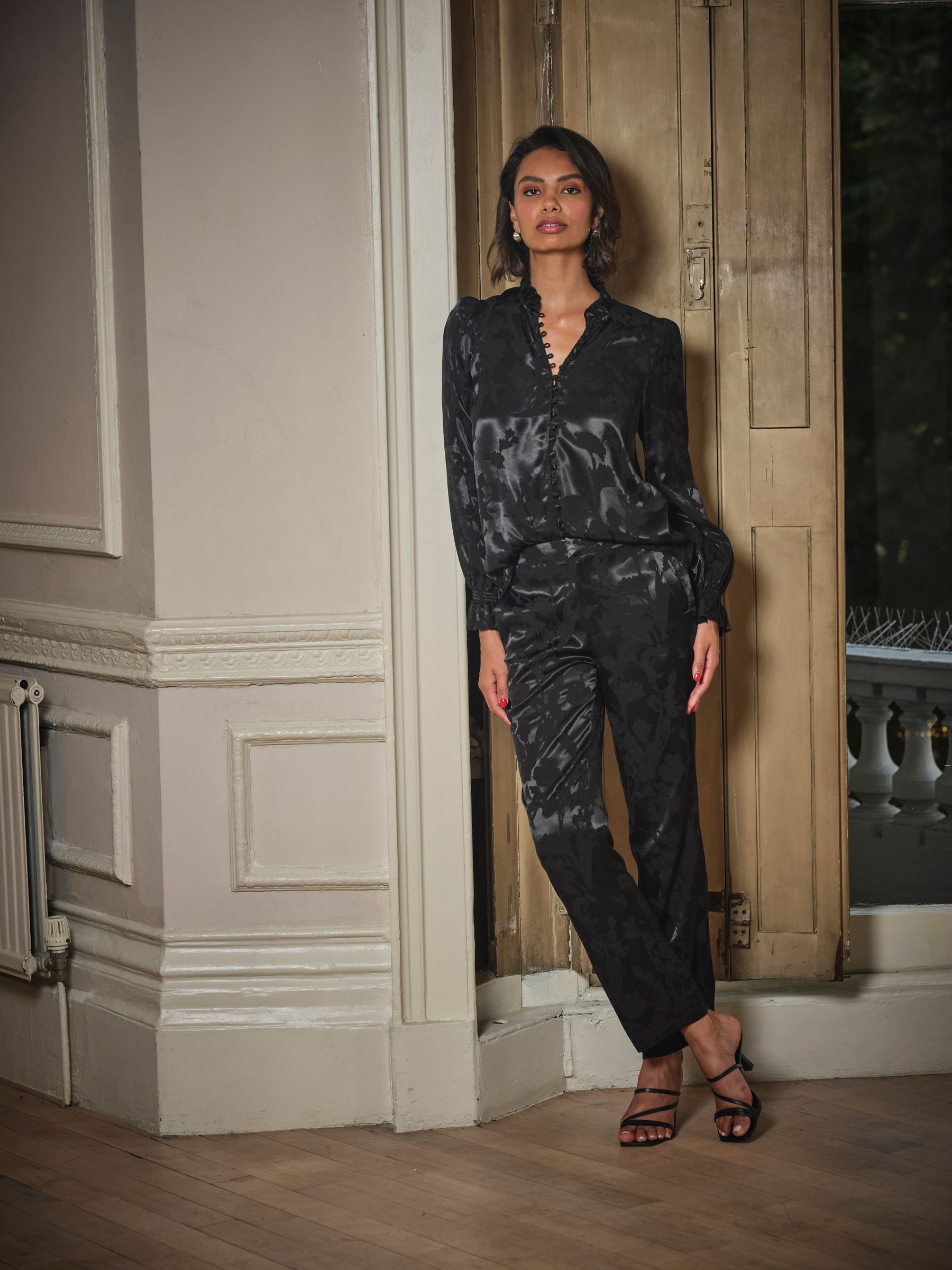 Briar Black Jacquard Top - Image 4 of 5