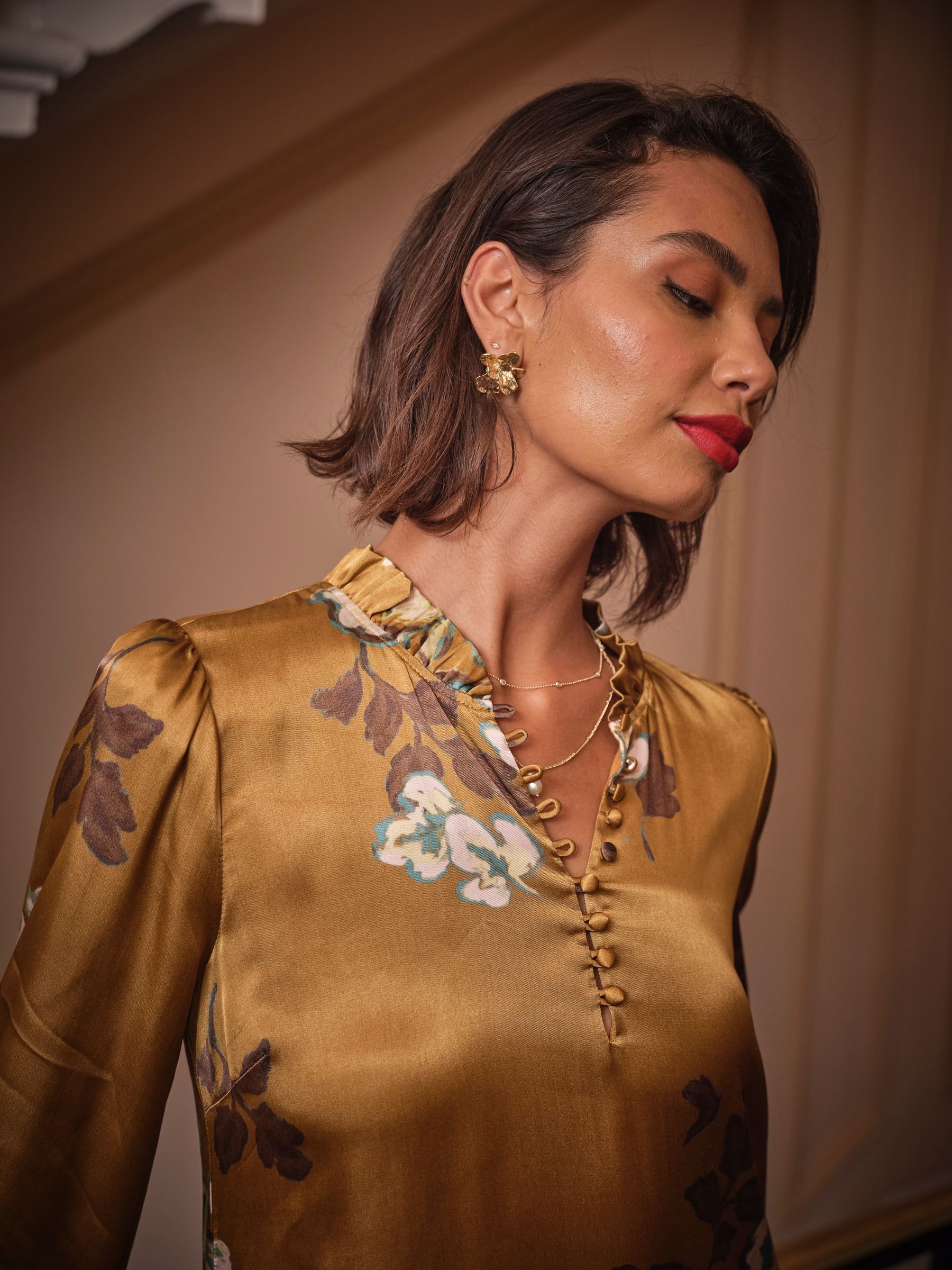 Silas Gold Regular Printed Dress - Image 4 of 5