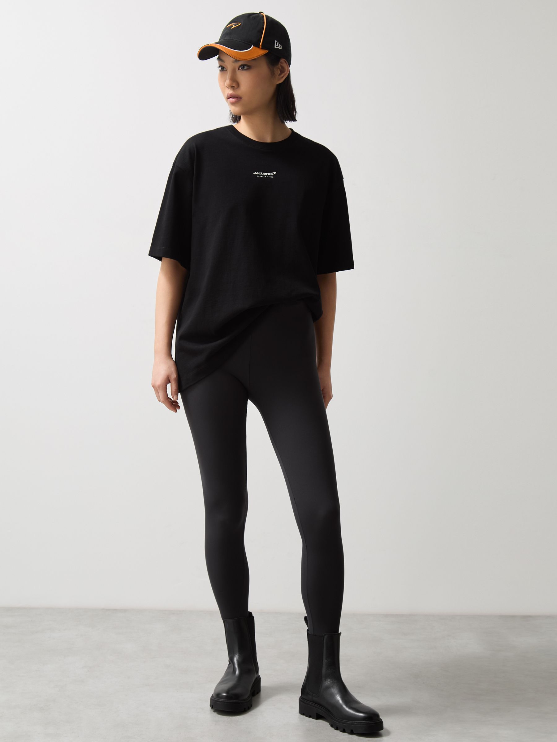 McLaren F1 Team Melbourne GP T-Shirt in Black - Image 6 of 8
