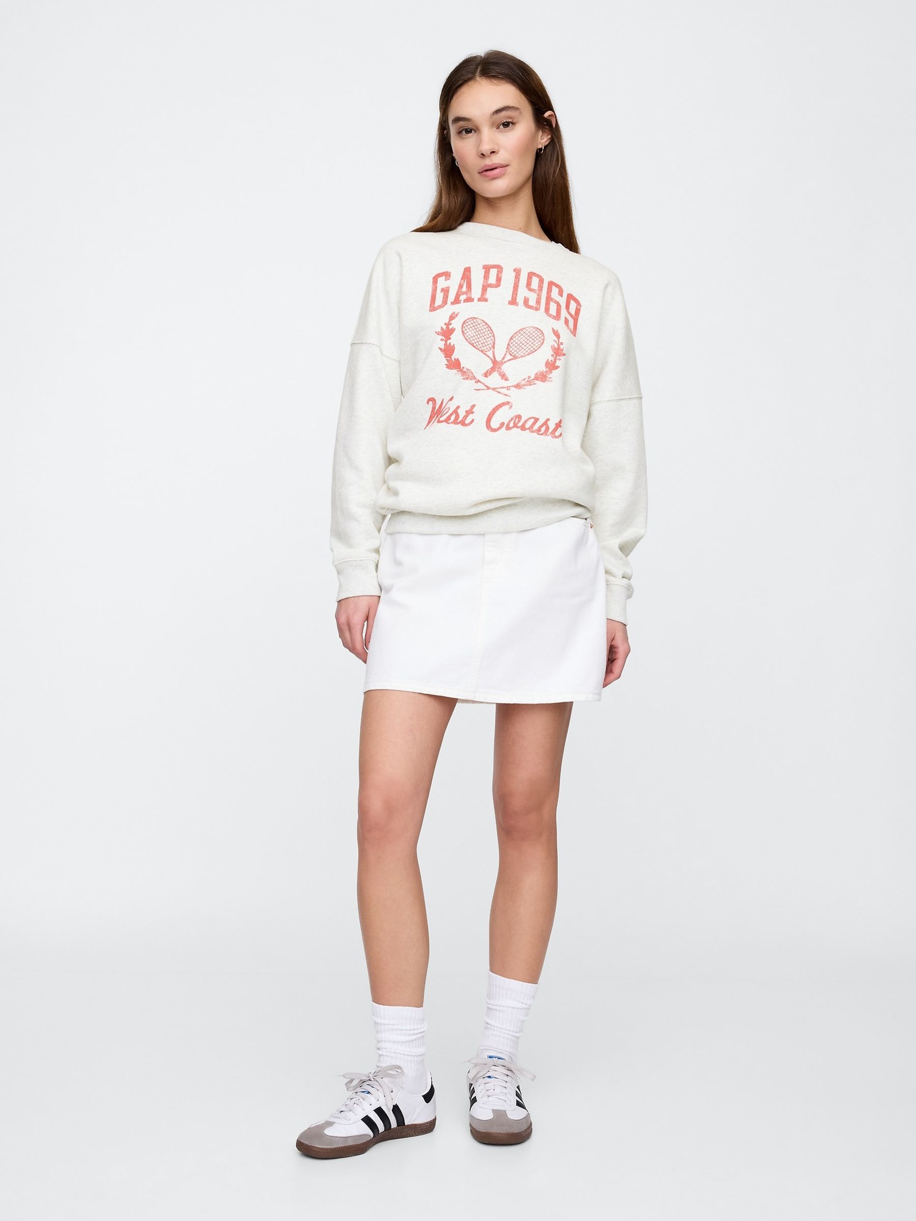 White Oversized Vintage Logo Crew Neck Sweatshirt - Image 3 of 5