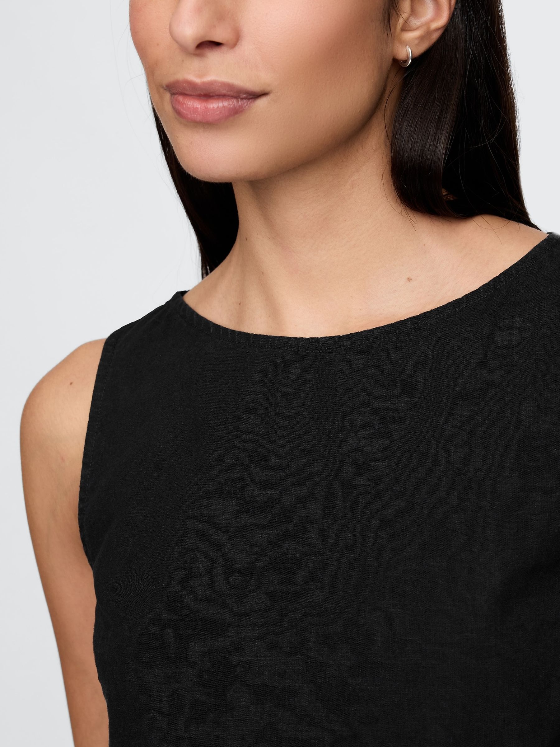 Black Heavyweight Linen-Blend Shell Vest - Image 4 of 5