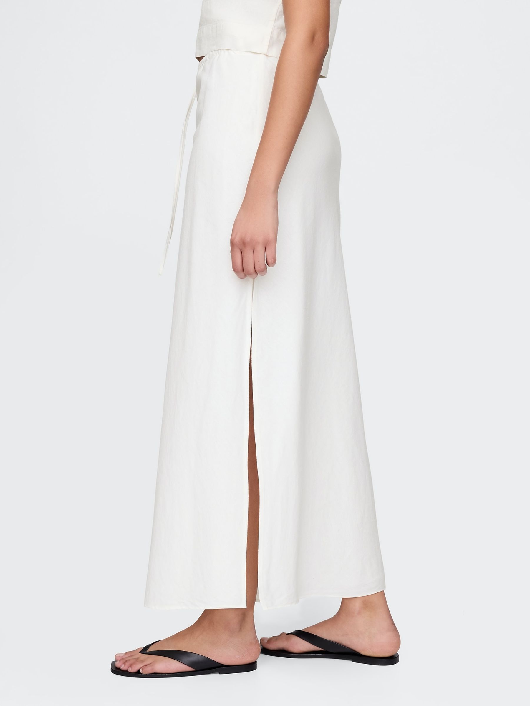 White Heavyweight Linen-Blend Midi Skirt - Image 3 of 5