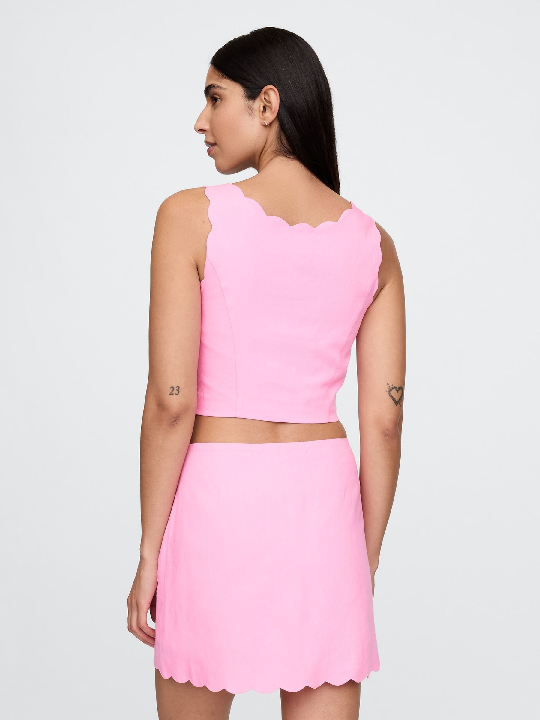 Pink Heavyweight Linen-Blend Scalloped Cropped Top - Image 2 of 5