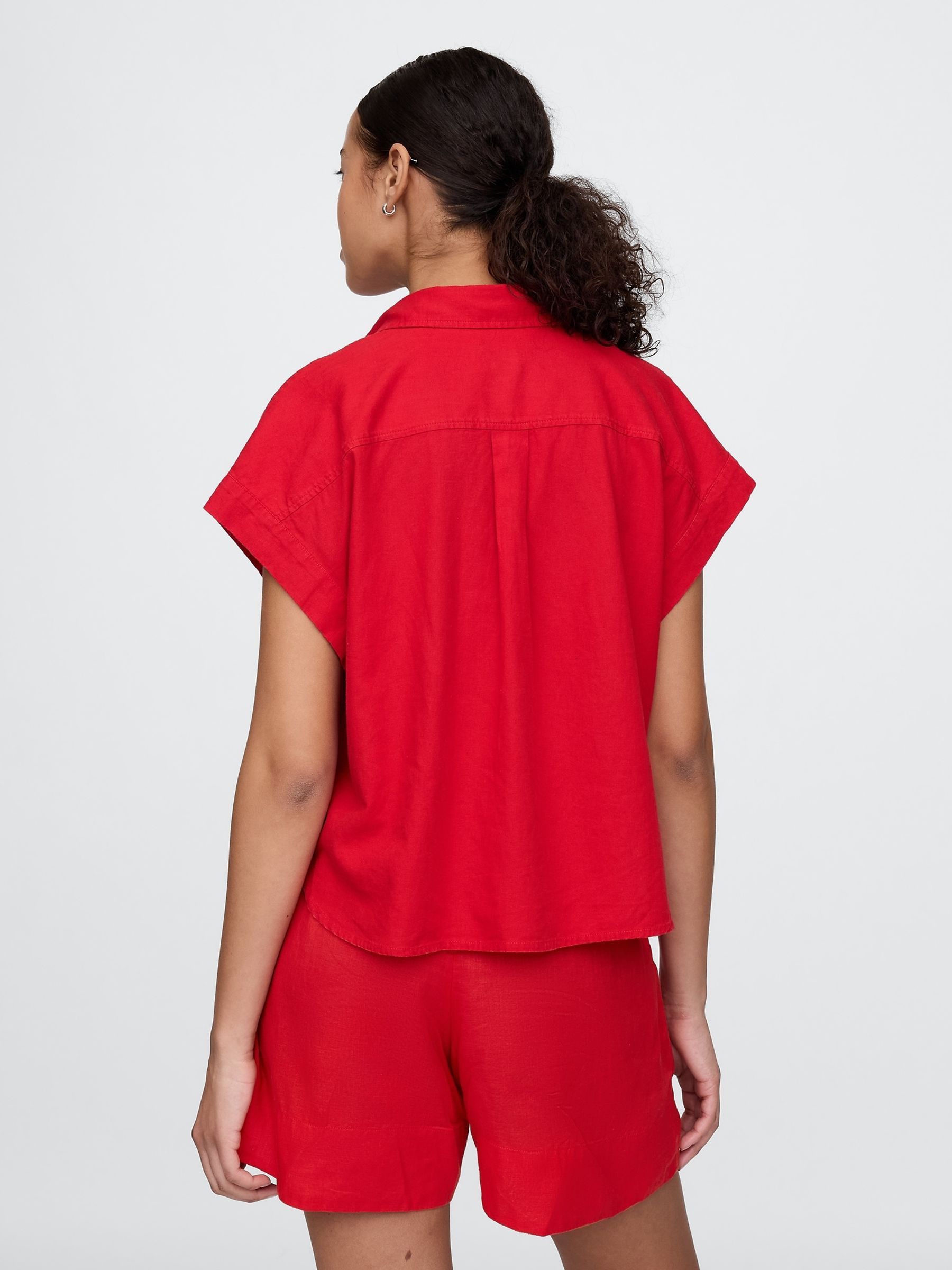 Red Linen-Blend Cropped Shirt - Image 2 of 4