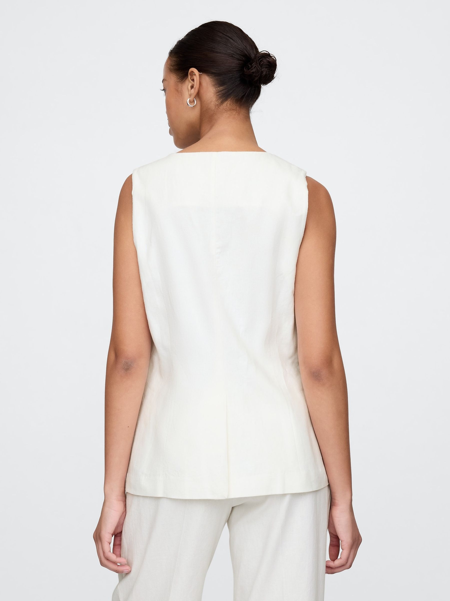 White Heavyweight Linen Blend Longline Waistcoat - Image 2 of 4