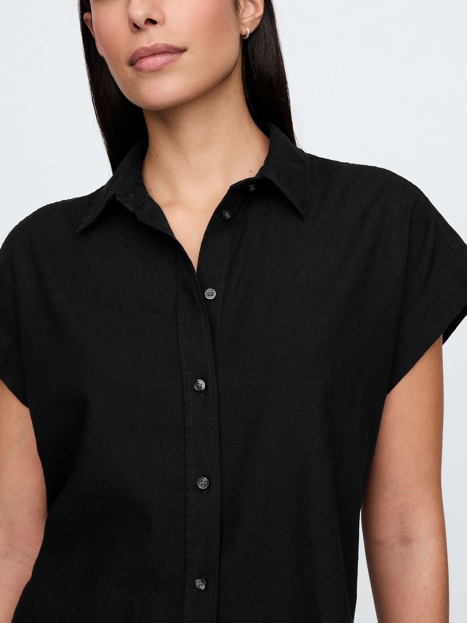 Black Linen-Blend Cropped Shirt - Image 4 of 5
