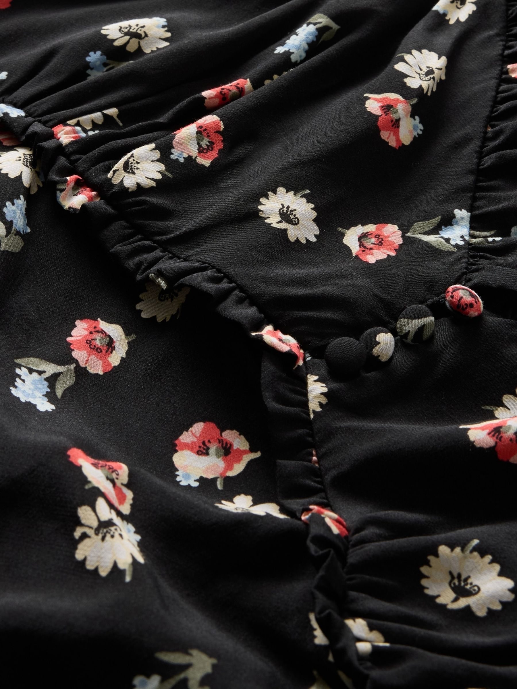 Black Sweetheart Neck Floral Midi Dress - Image 7 of 7