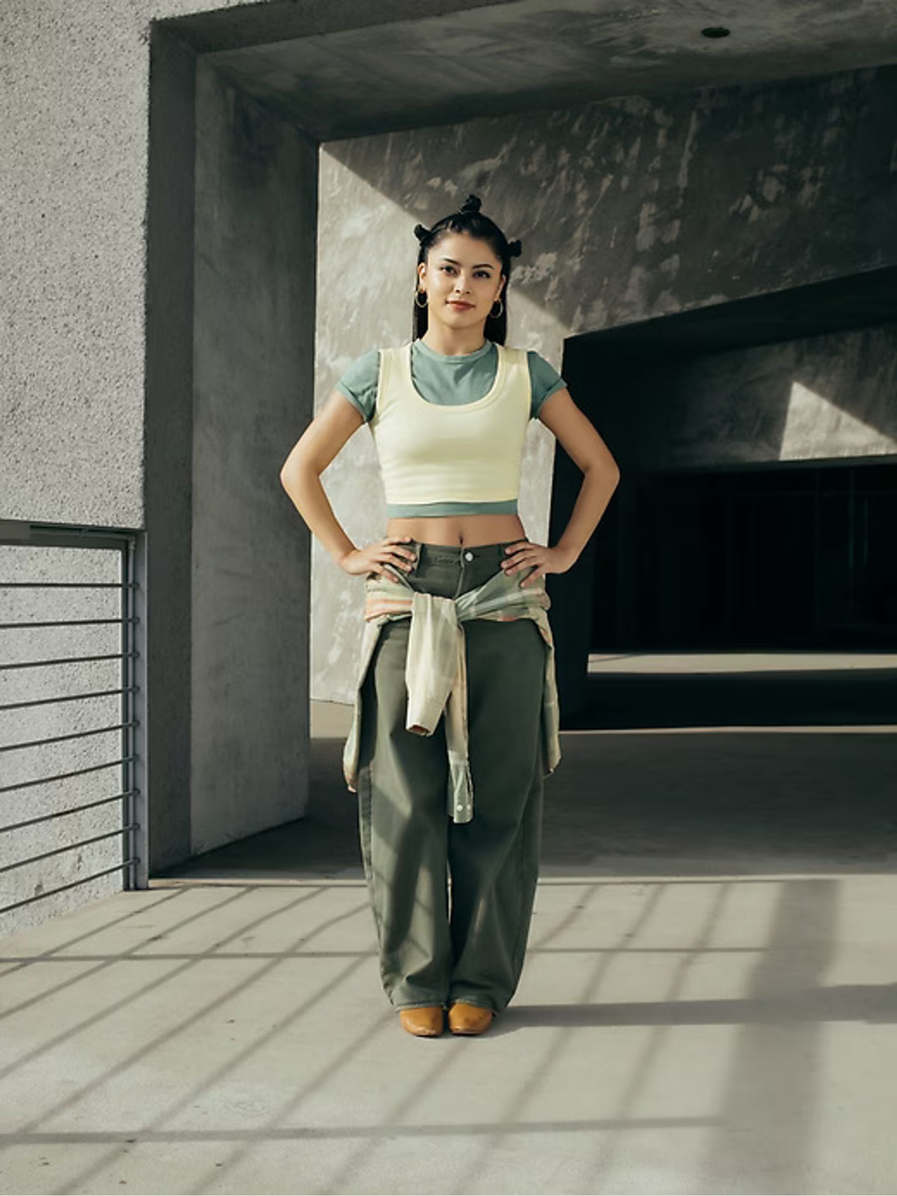 Green Cotton Crew Neck Cropped T-Shirt - Image 4 of 6
