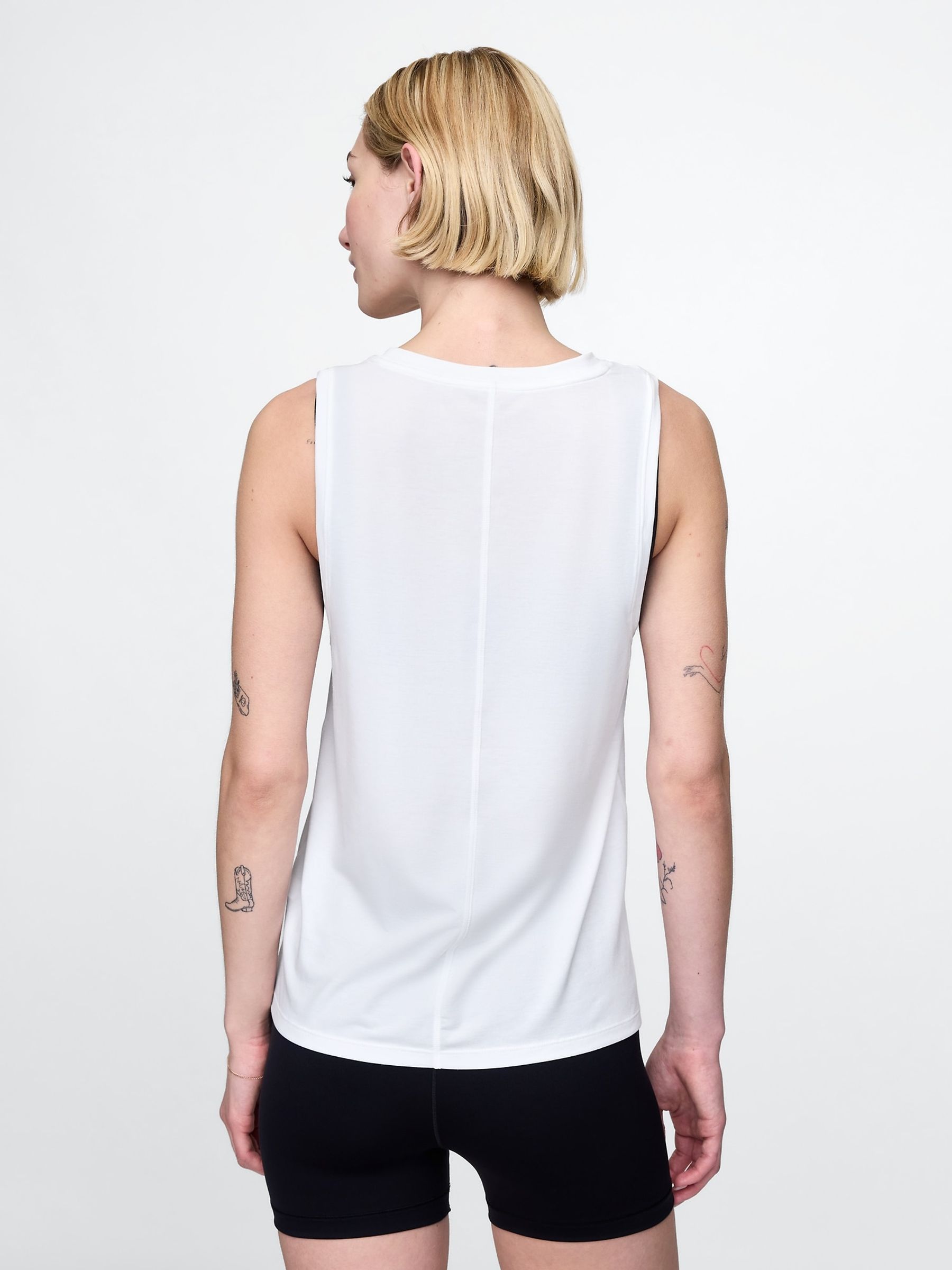 White Breathe Vest - Image 2 of 4