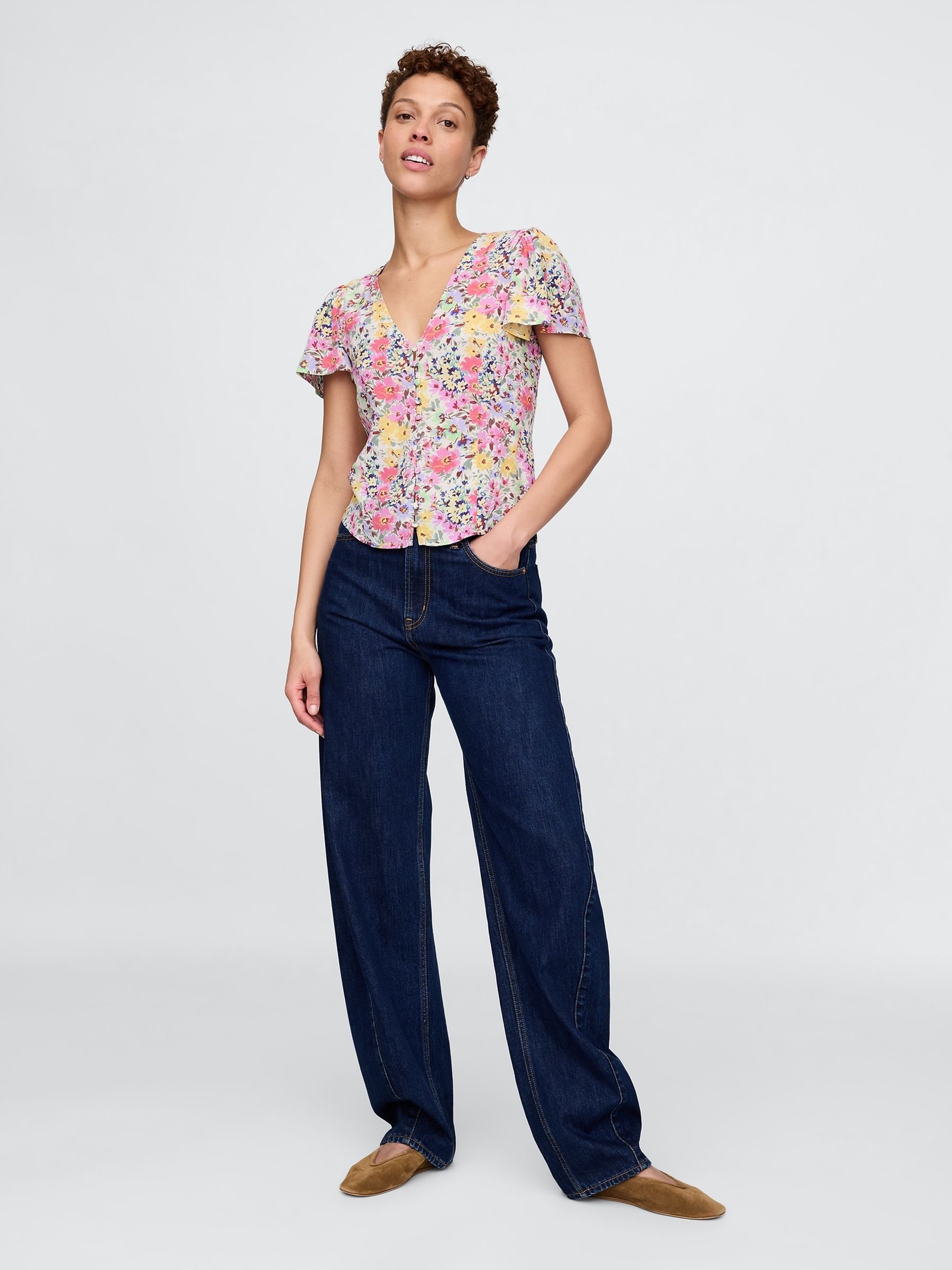 White Floral Crepe Flutter-Sleeve Top - Image 3 of 5