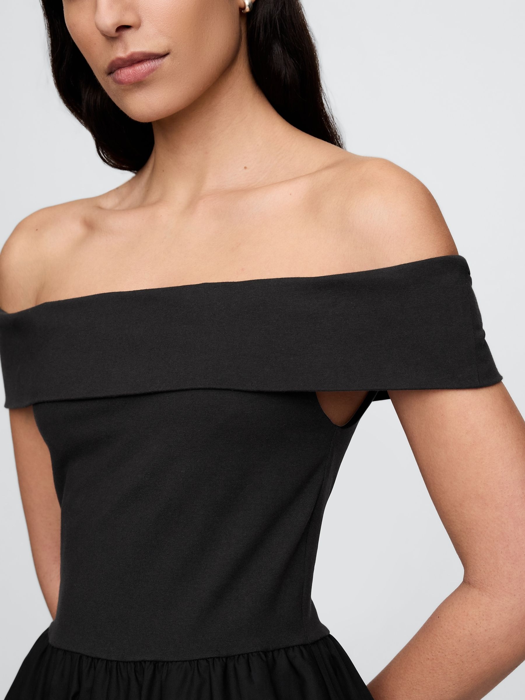 Black Off-Shoulder Bardot Midi Dress - Image 5 of 5
